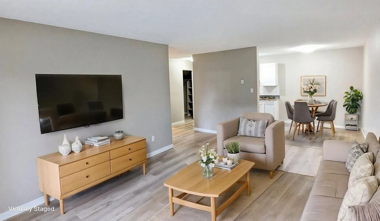 14831 104 Avenue #210