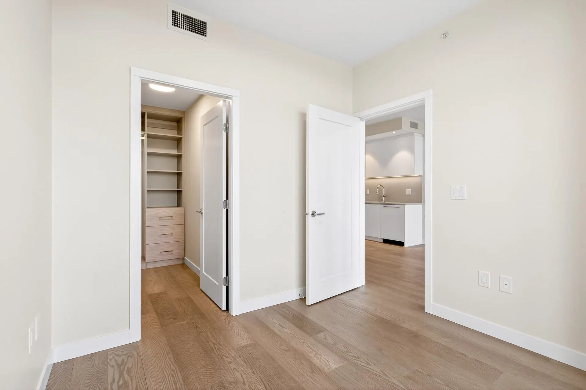 6138 Birney Avenue #1307
