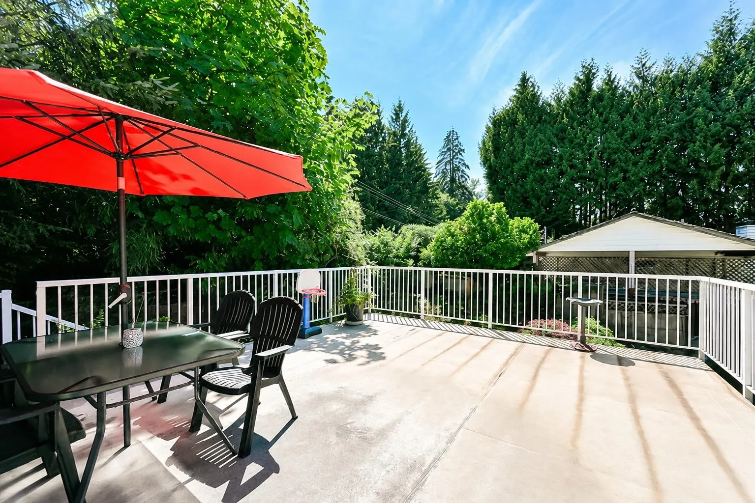 3370 Viewmount Drive