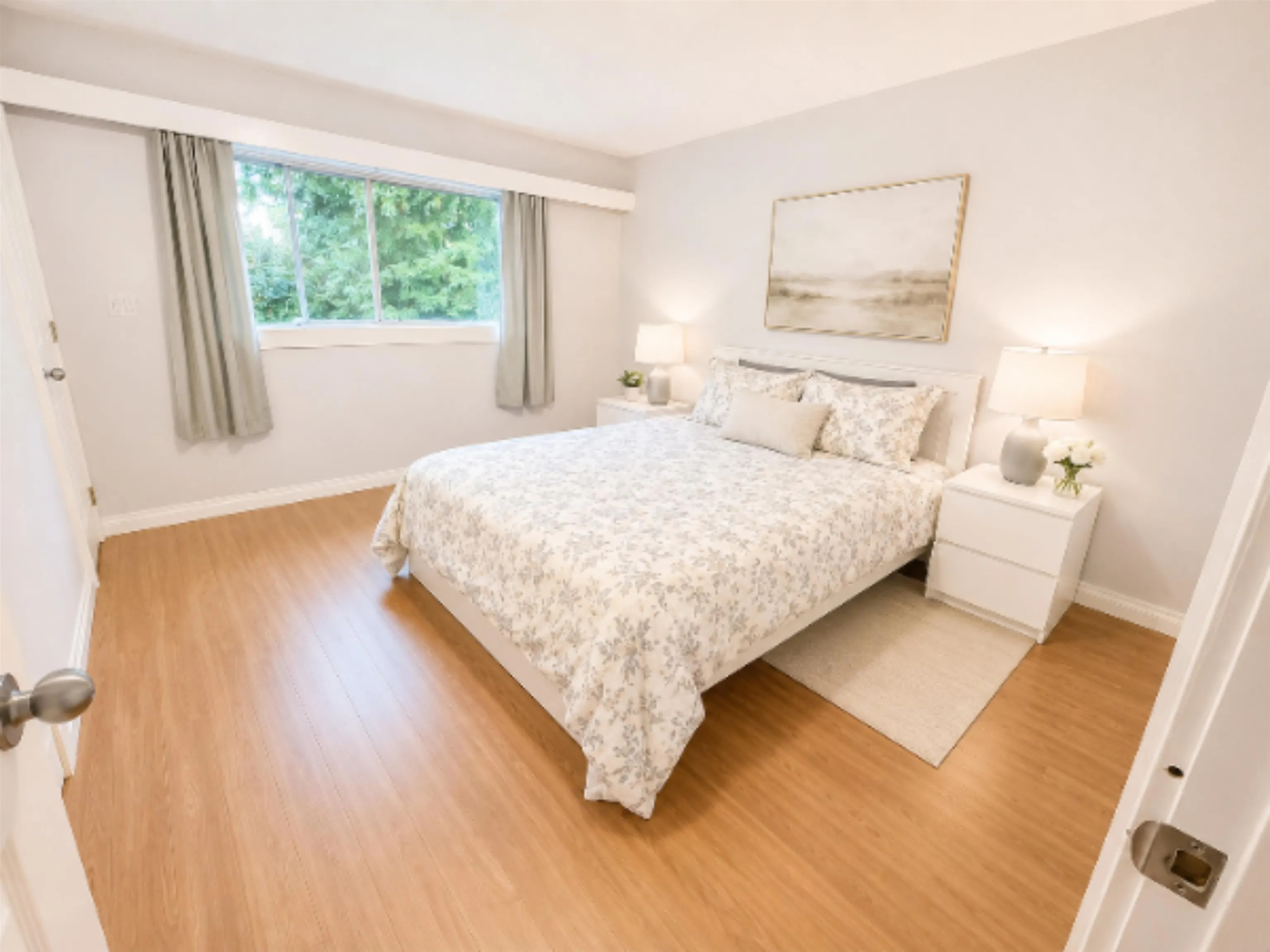 3370 Viewmount Drive