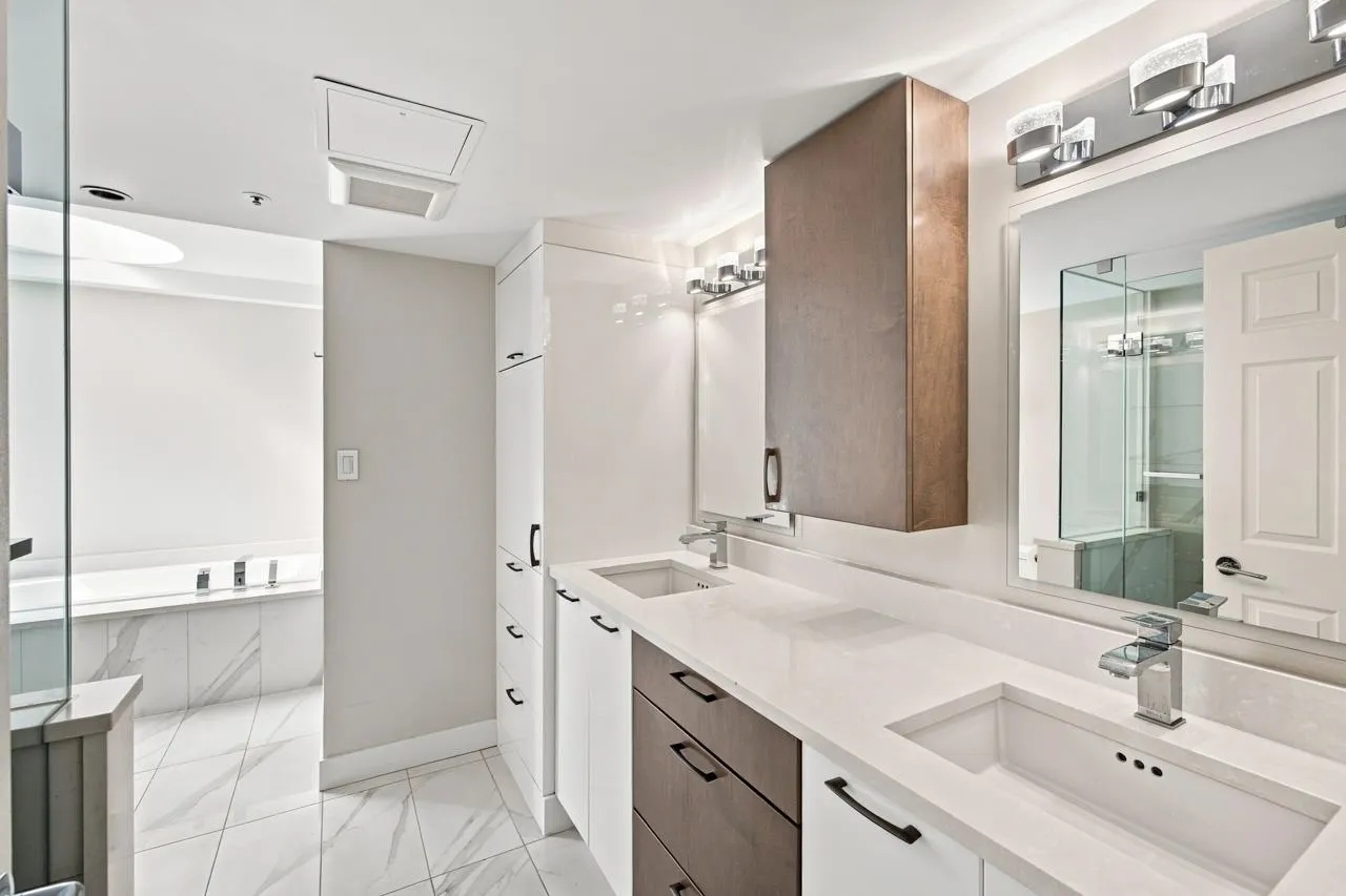 1438 W 7th Avenue #1001