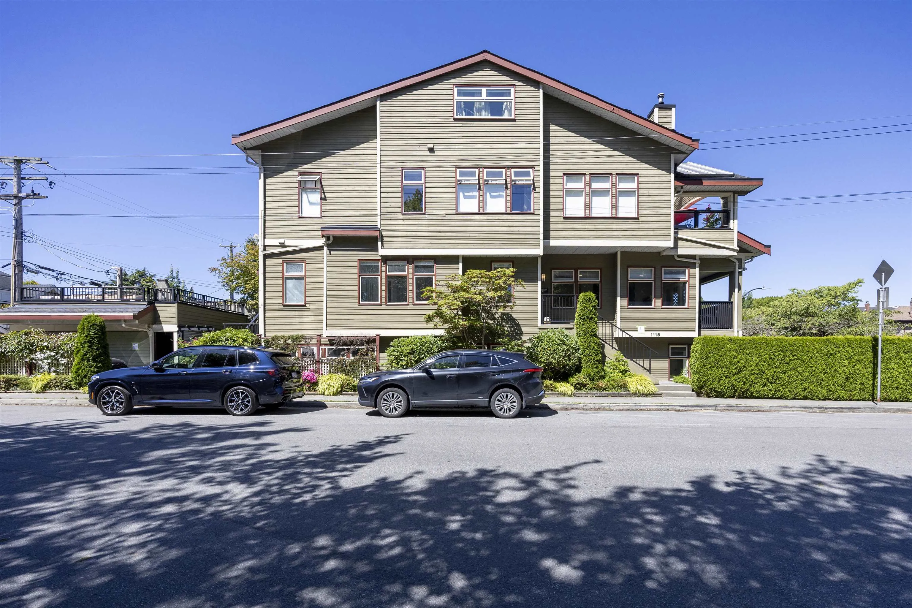 1115 Chestnut Street