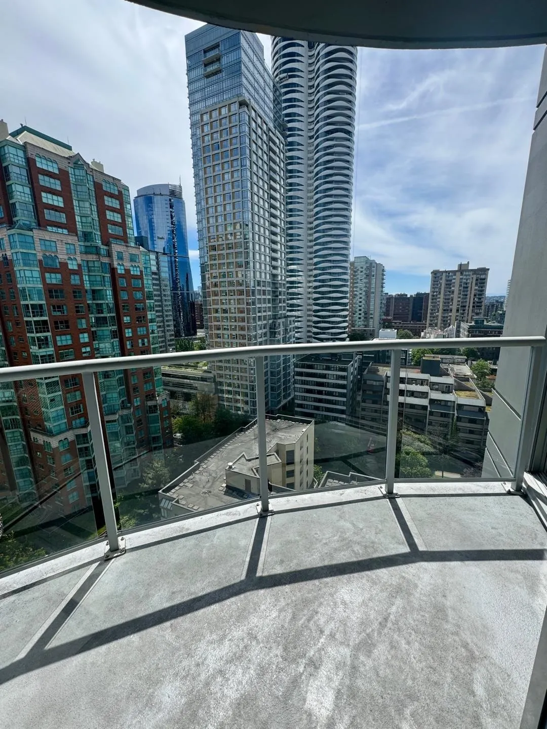 1050 Smithe Street #1606
