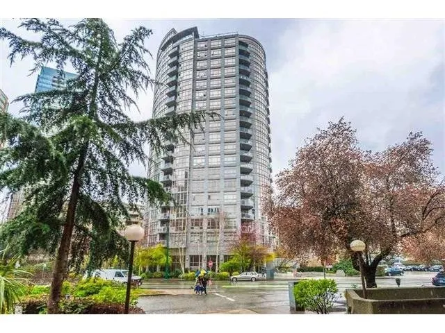 1050 Smithe Street #1606