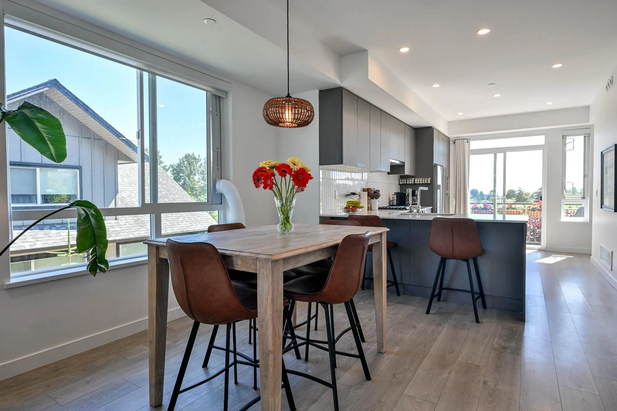 4408 Cormorant Way #9