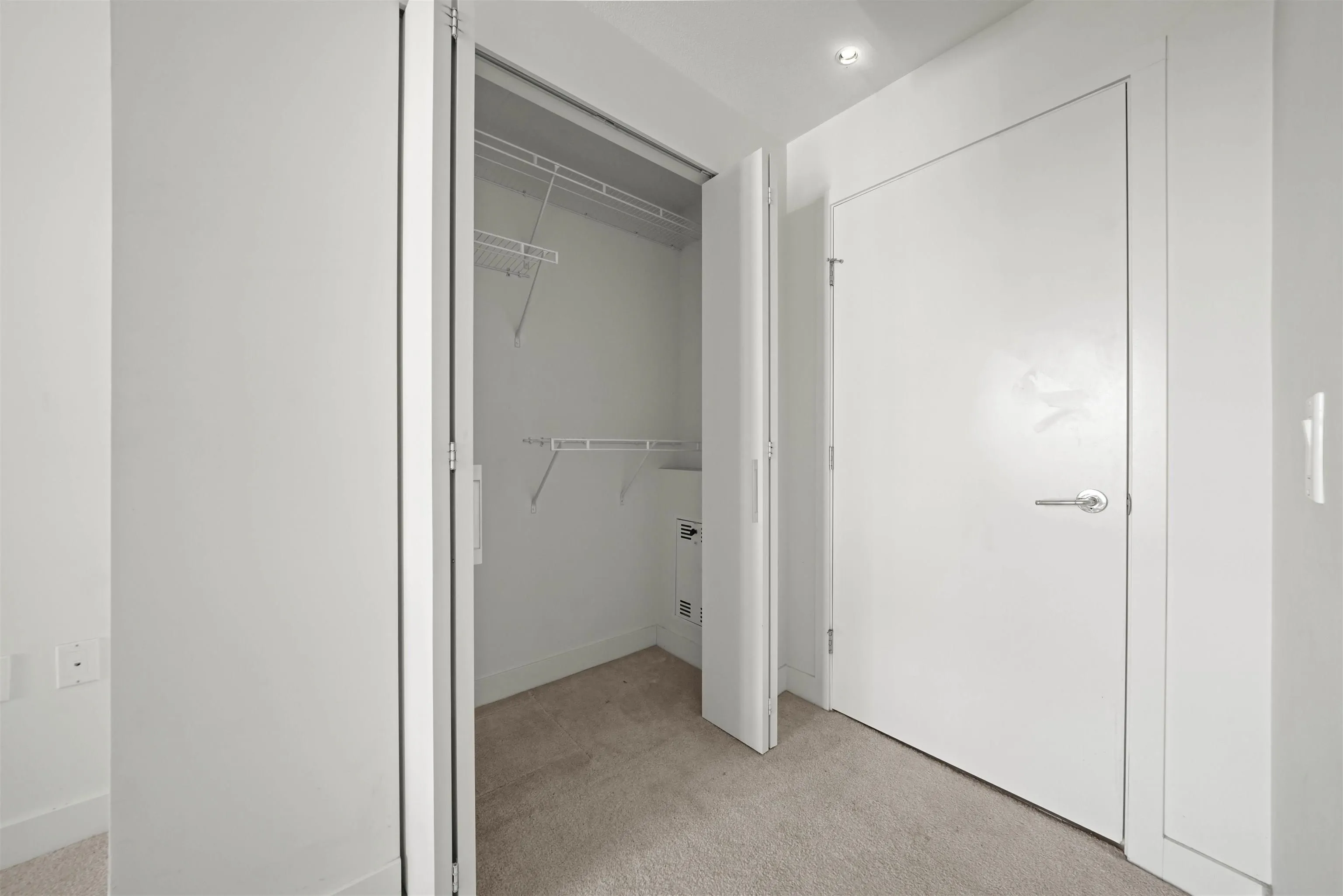 6033 Gray Avenue #611