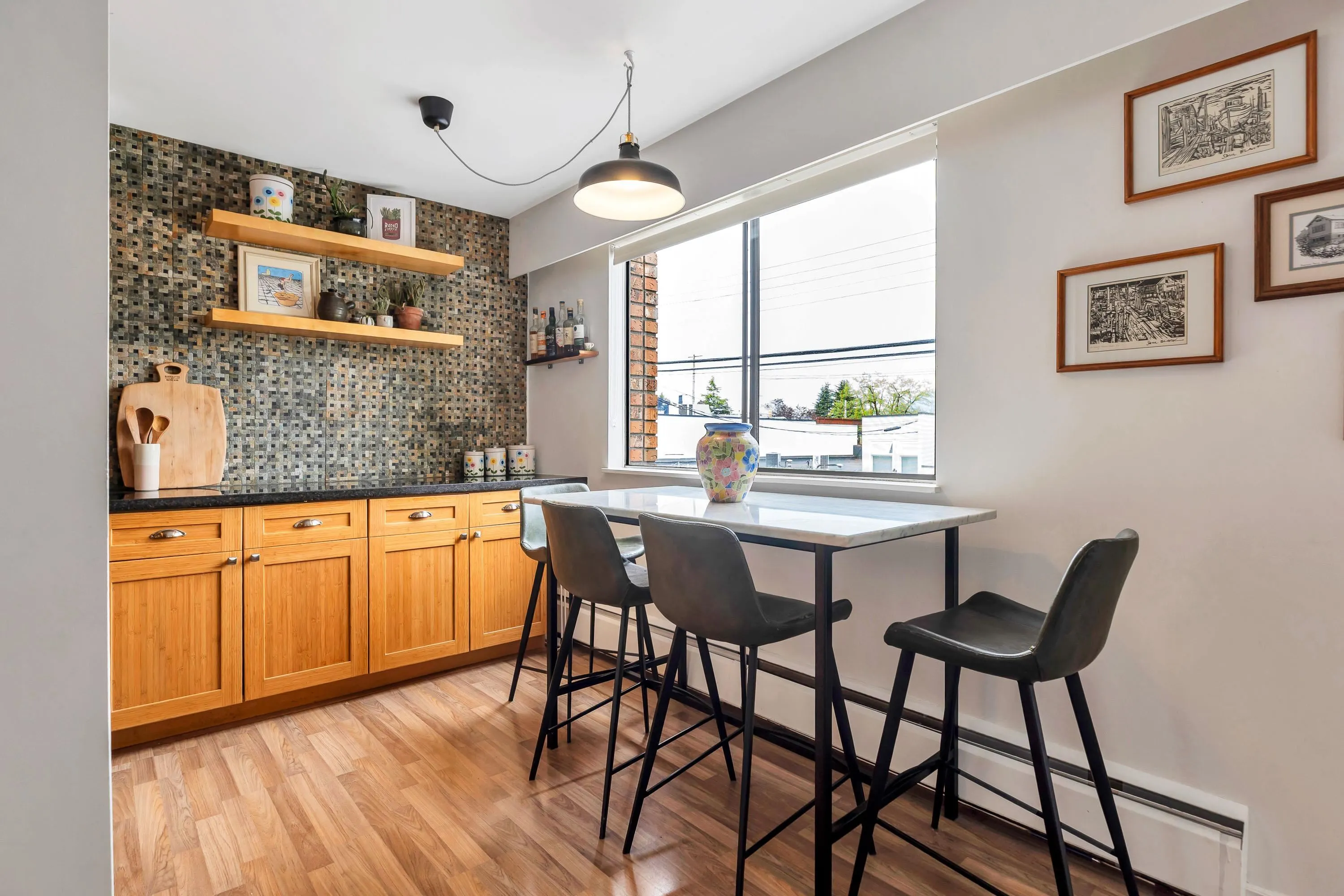 2080 Maple Street #207