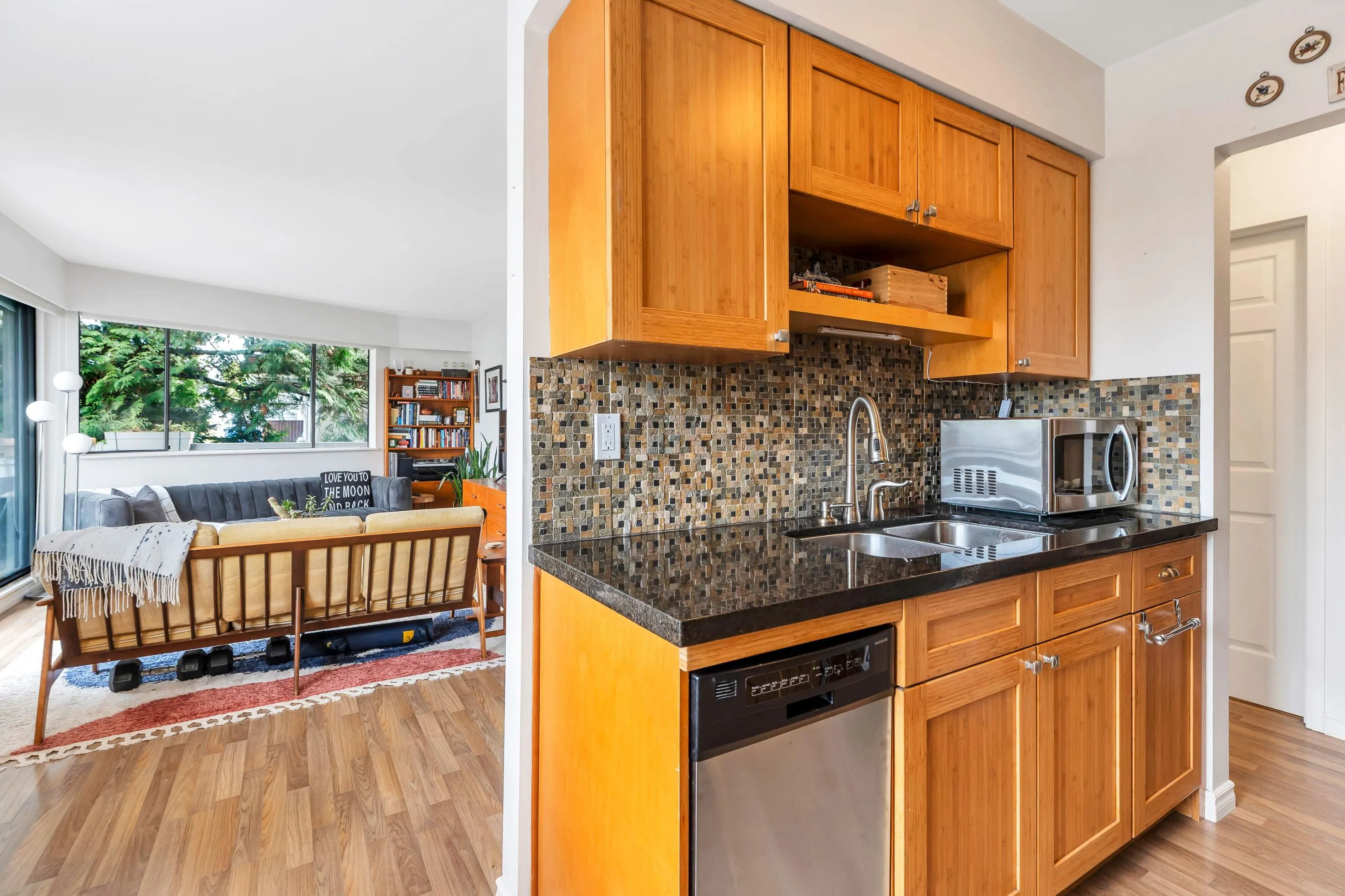 2080 Maple Street #207