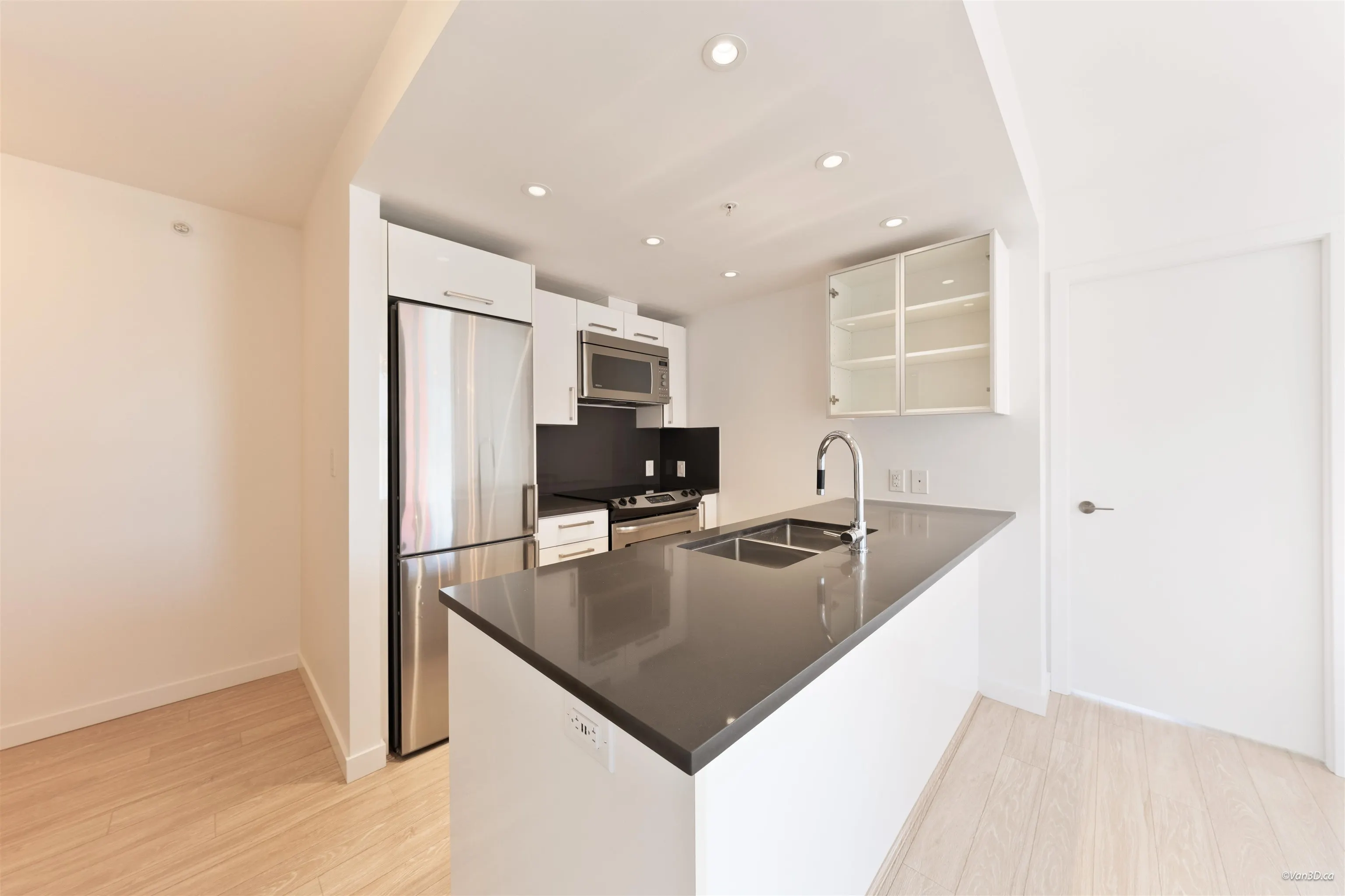 933 E Hastings Street #1004