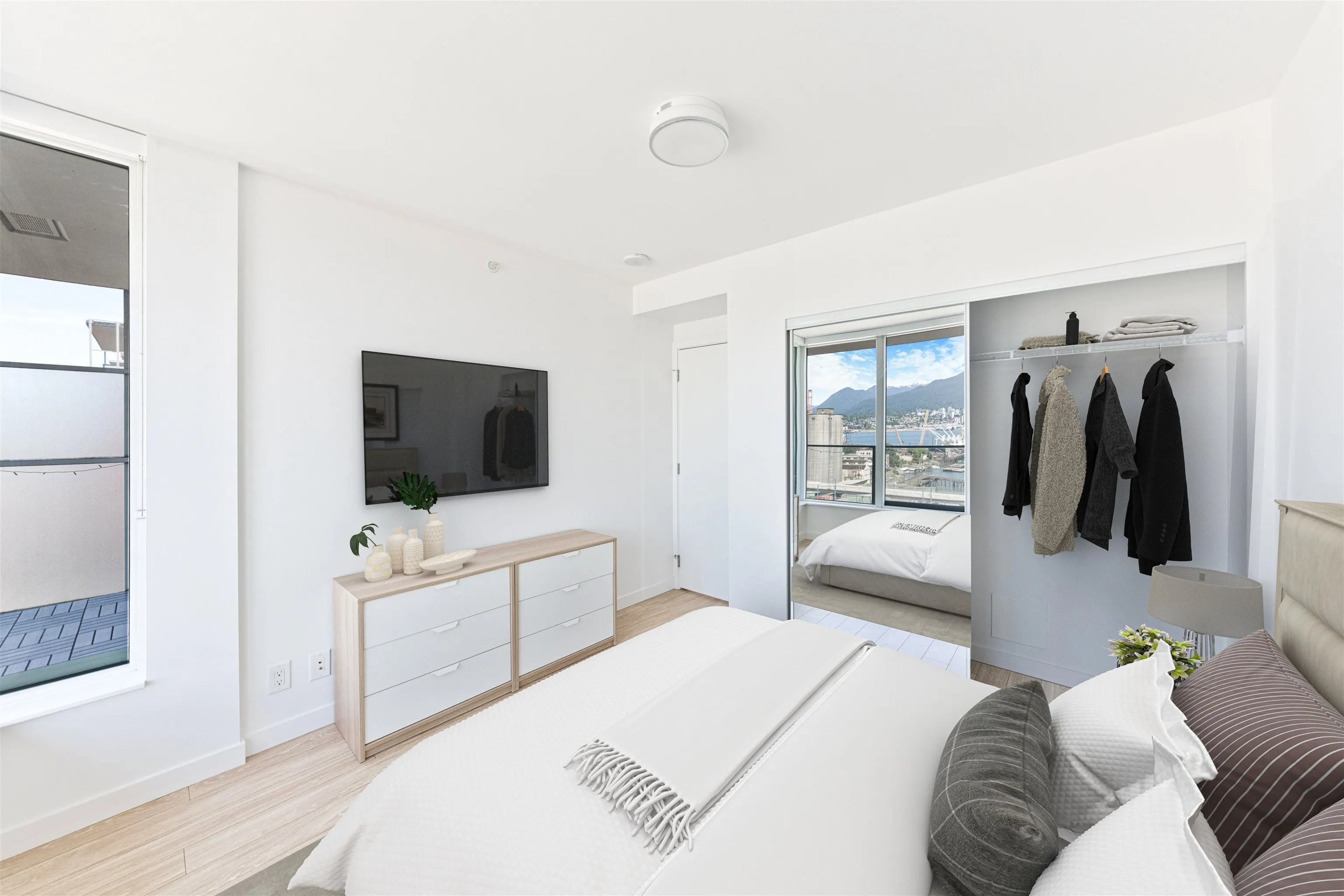933 E Hastings Street #1004