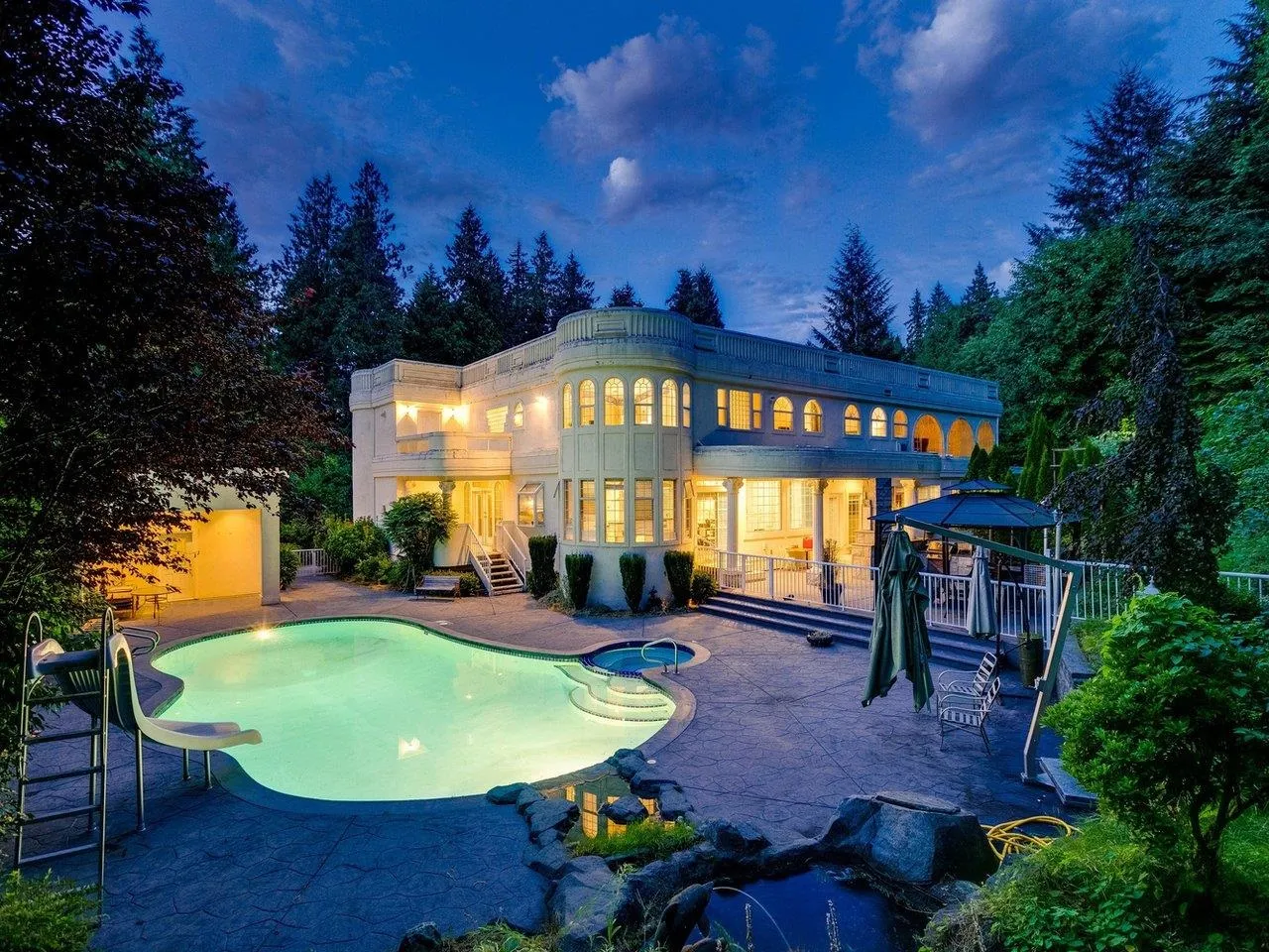 13828 Crescent Road