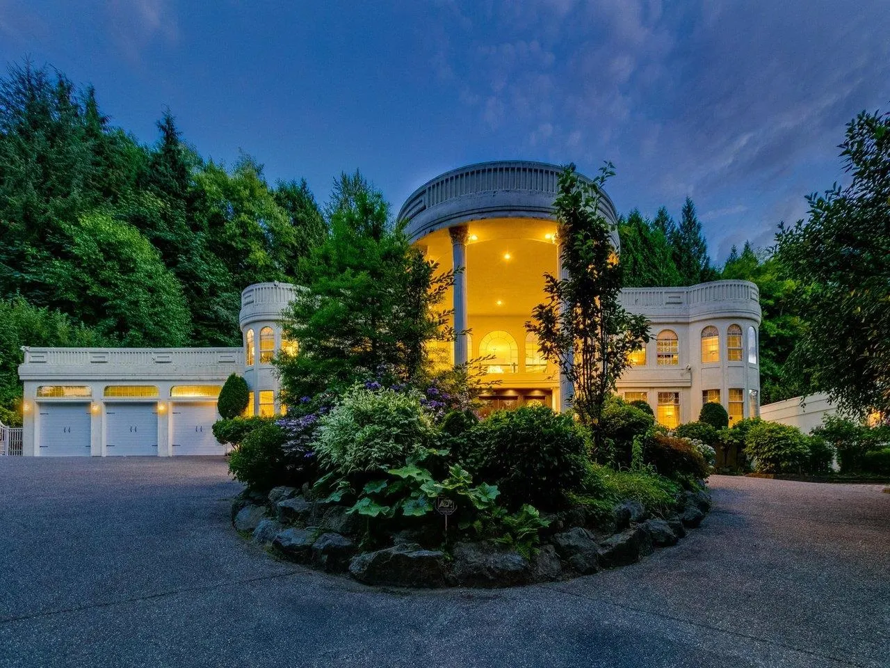 13828 Crescent Road