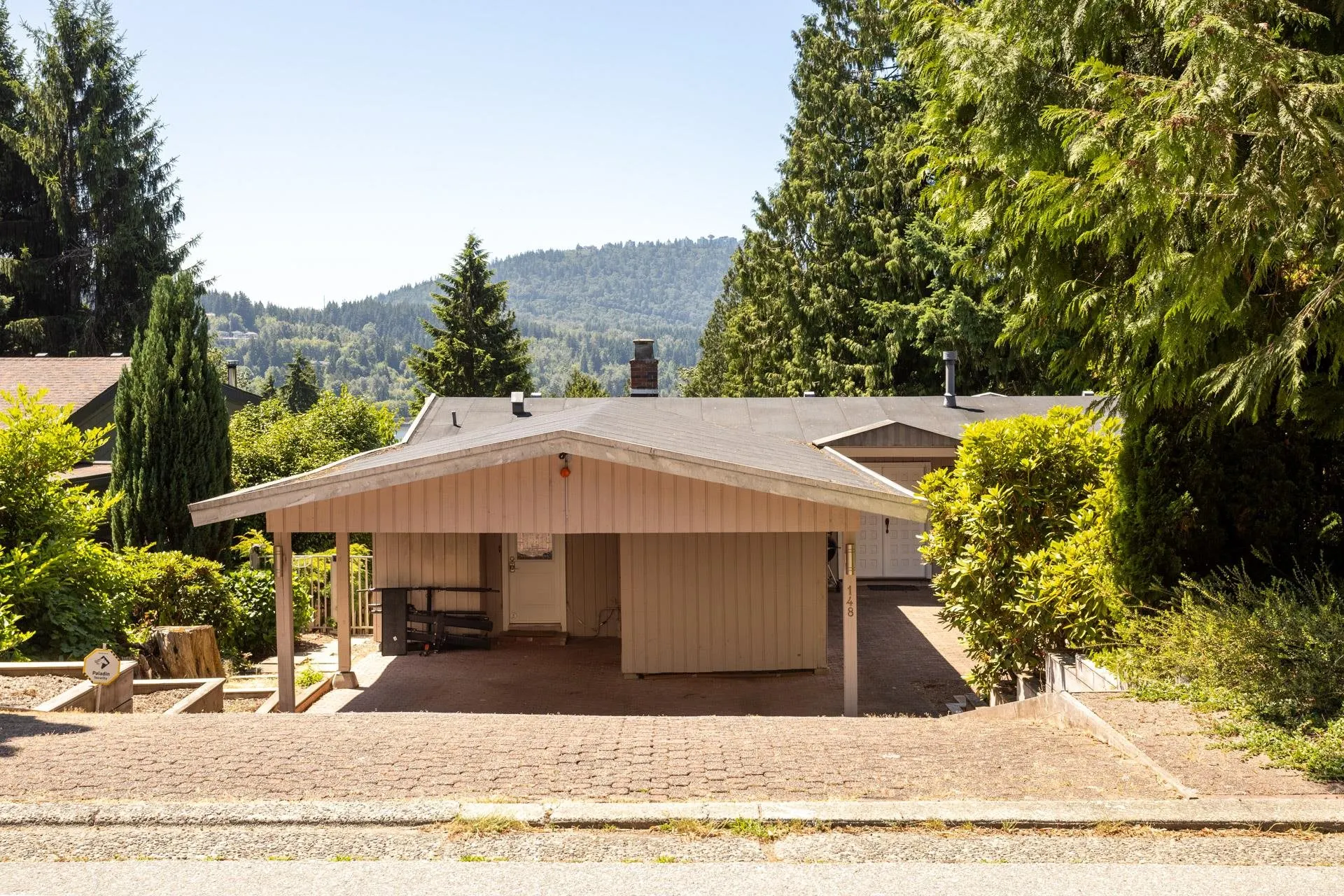 148 Roe Drive