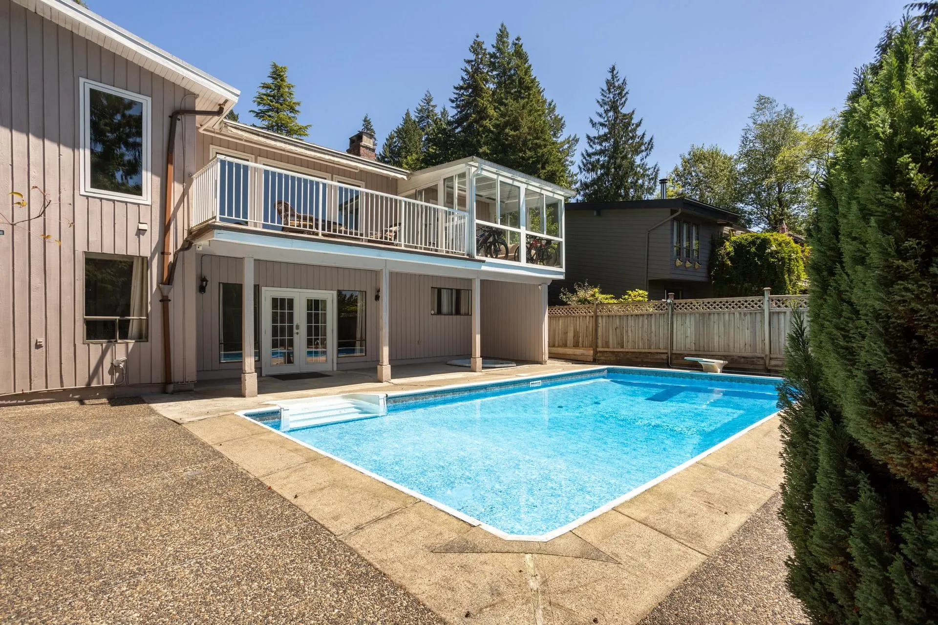 148 Roe Drive