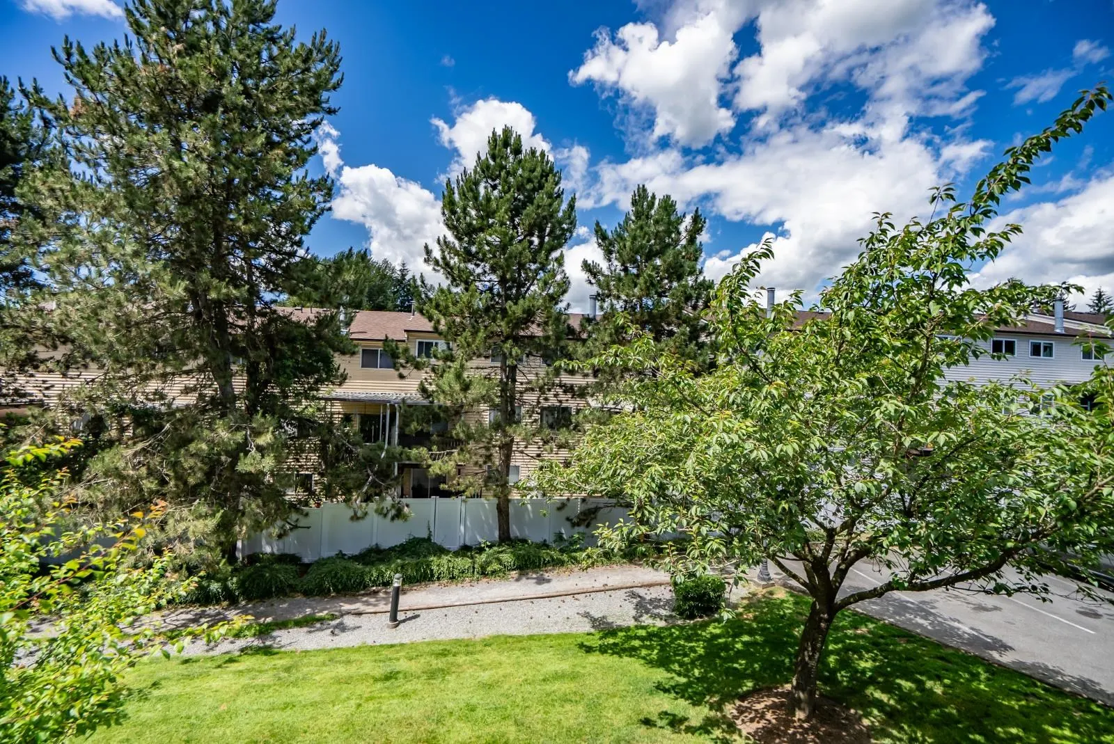 27358 32 Avenue #219