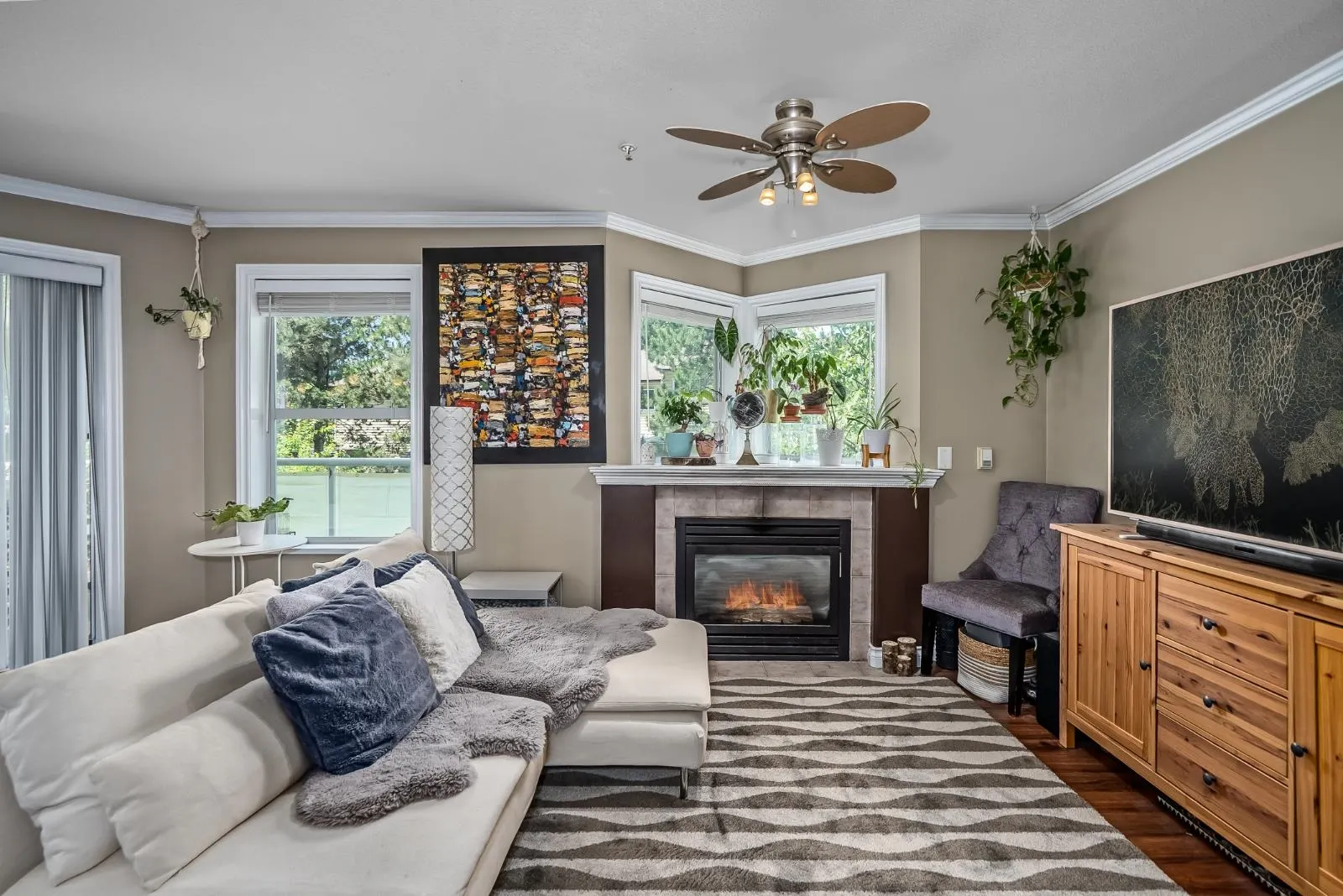 27358 32 Avenue #219
