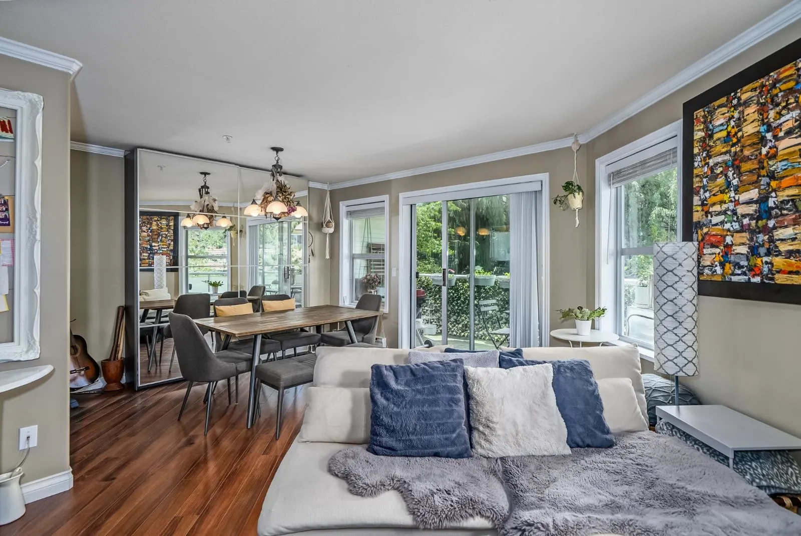 27358 32 Avenue #219