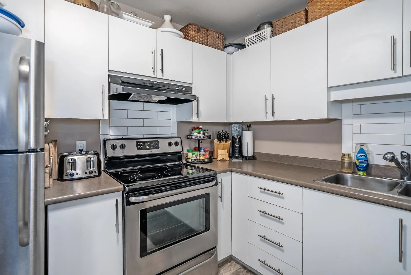 27358 32 Avenue #219