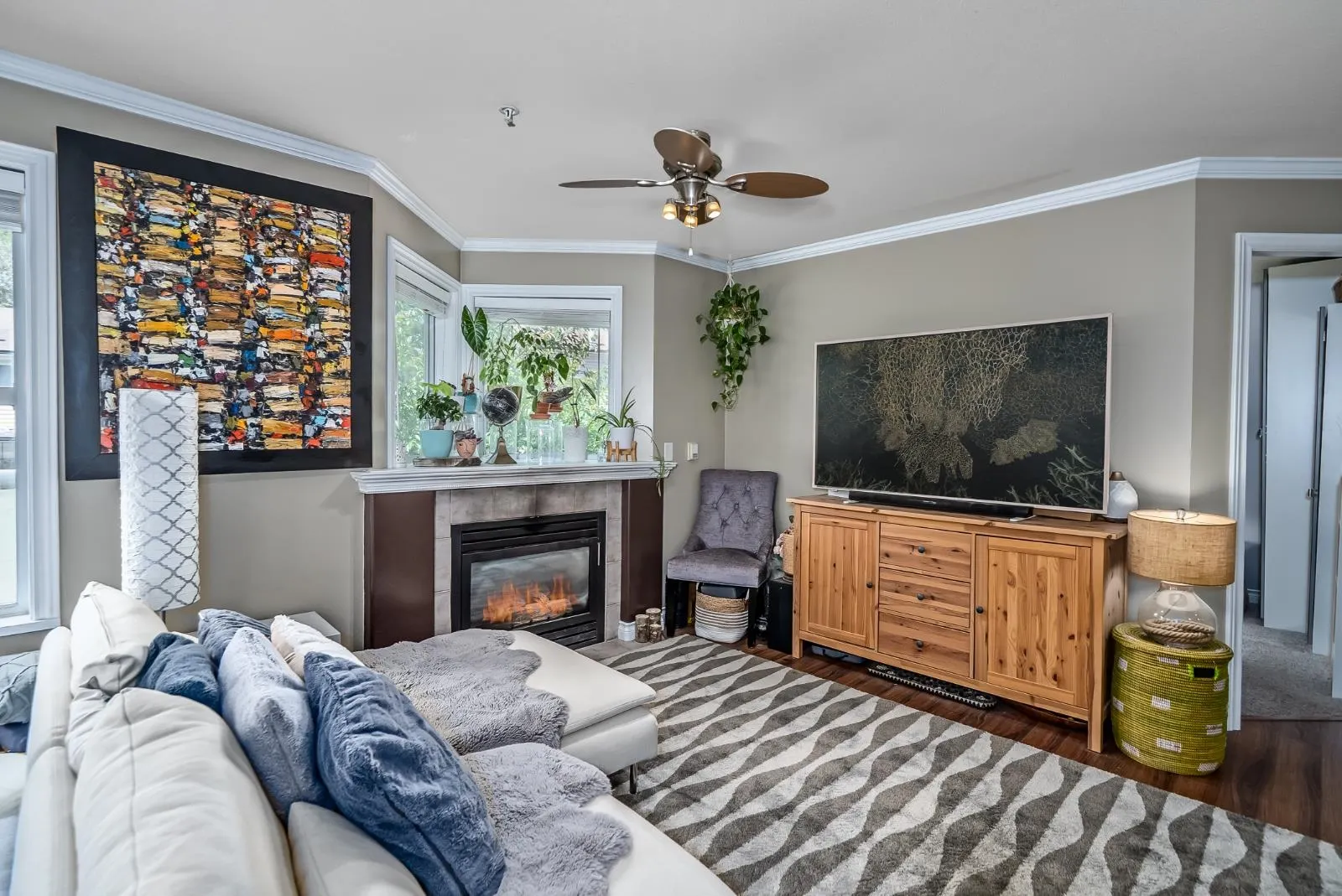 27358 32 Avenue #219