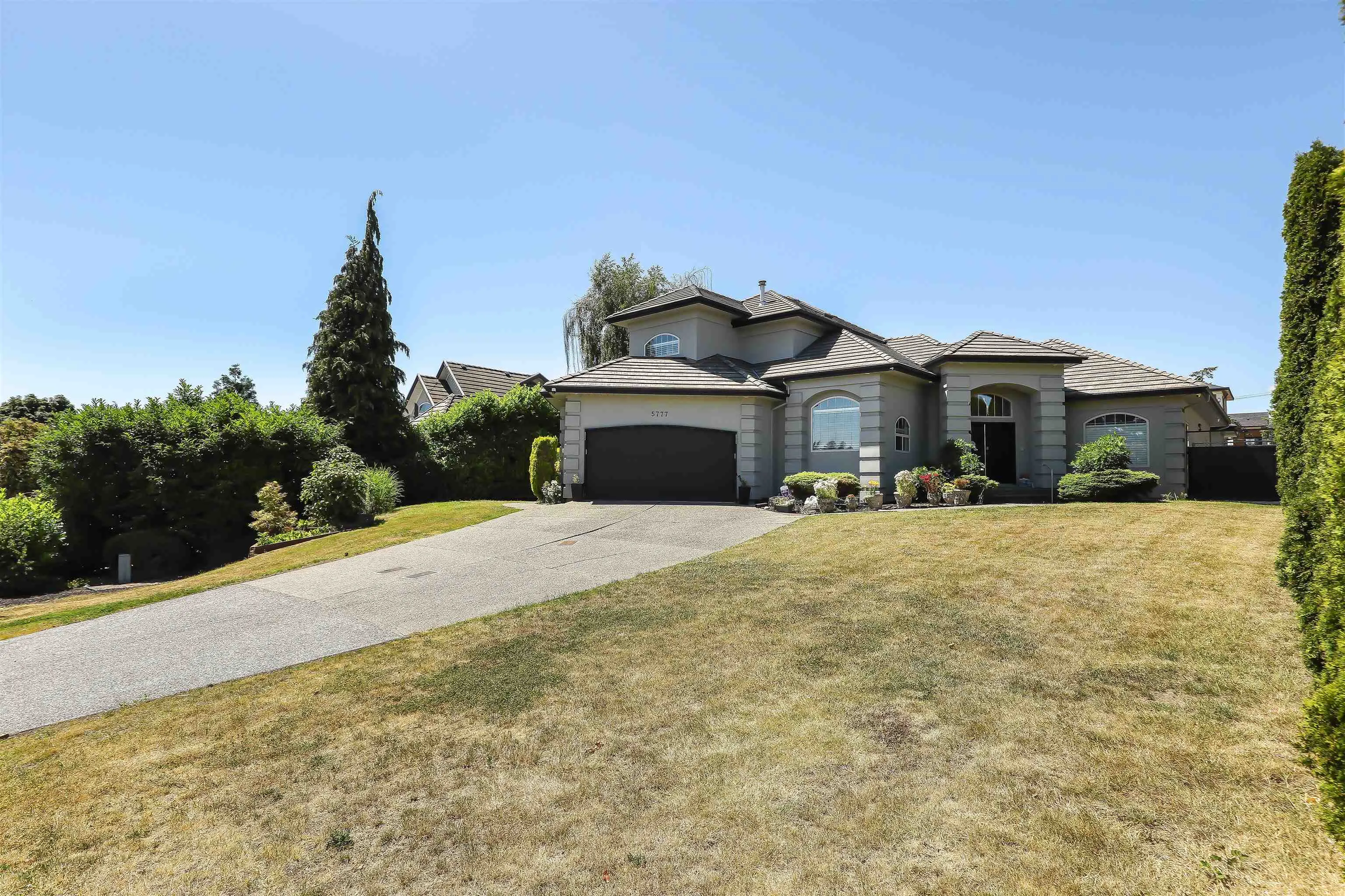 5777 W Kettle Crescent
