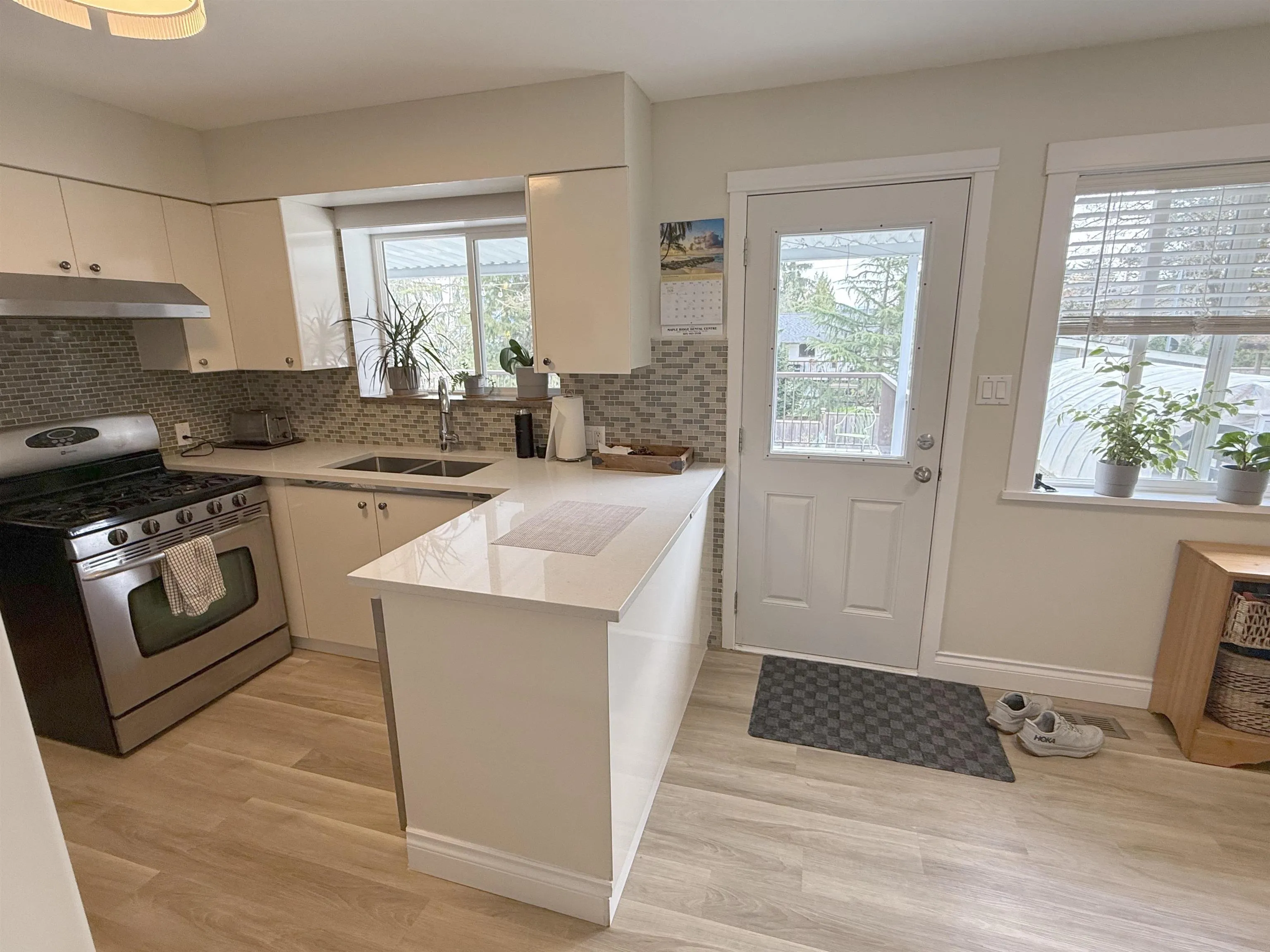 1184 Glenayre Drive