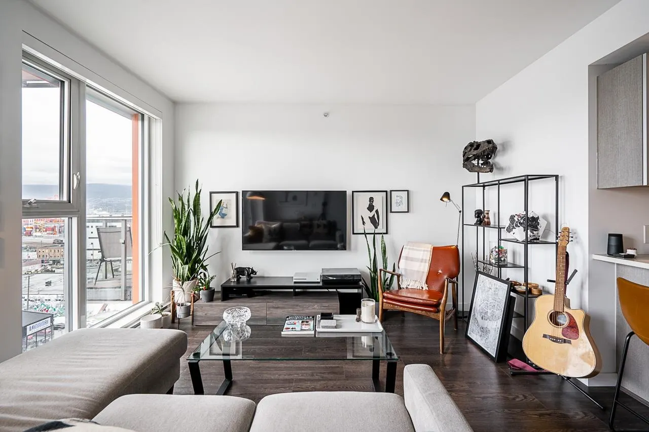 933 E Hastings Street #1110