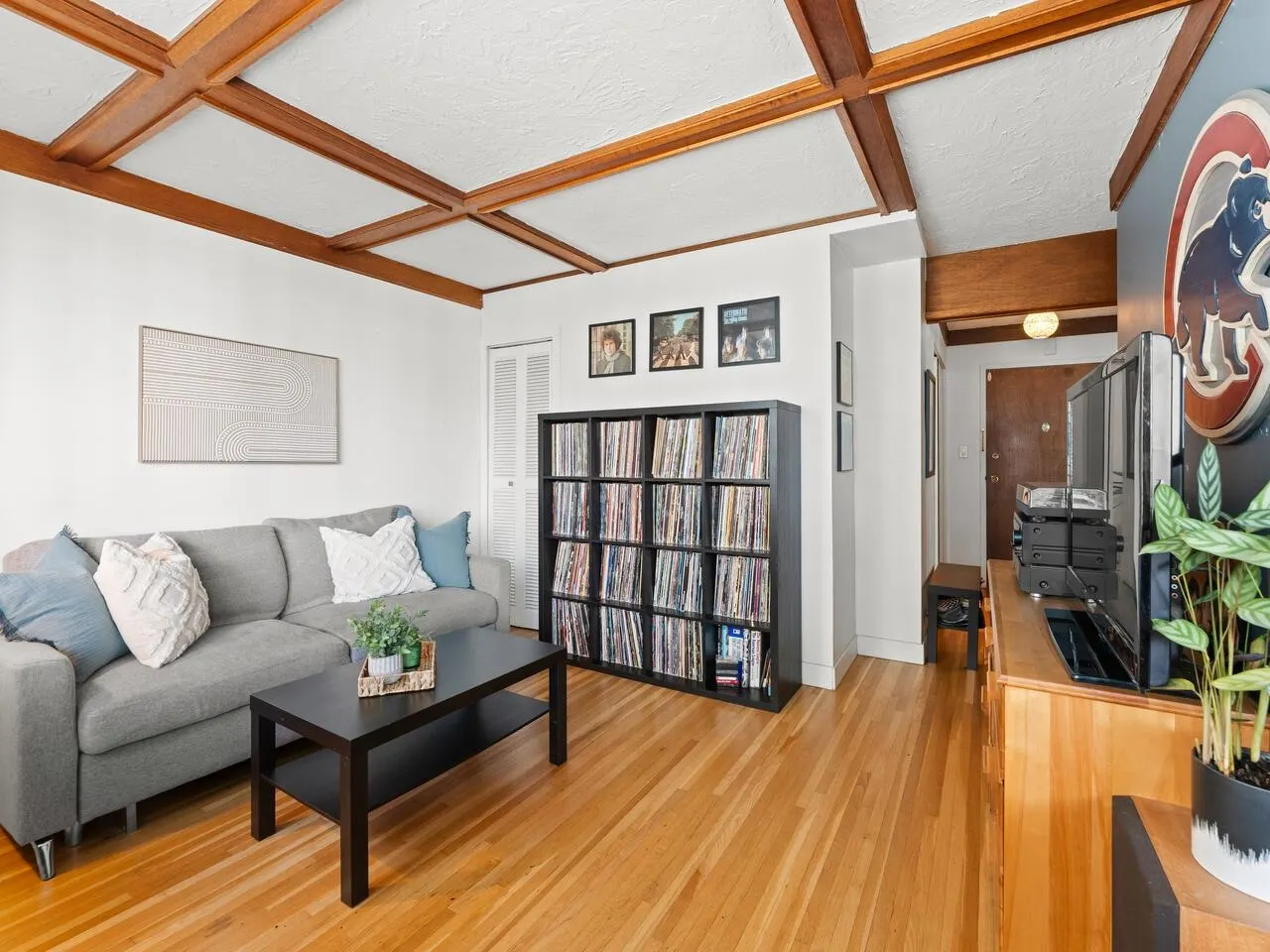 1975 Pendrell Street #304