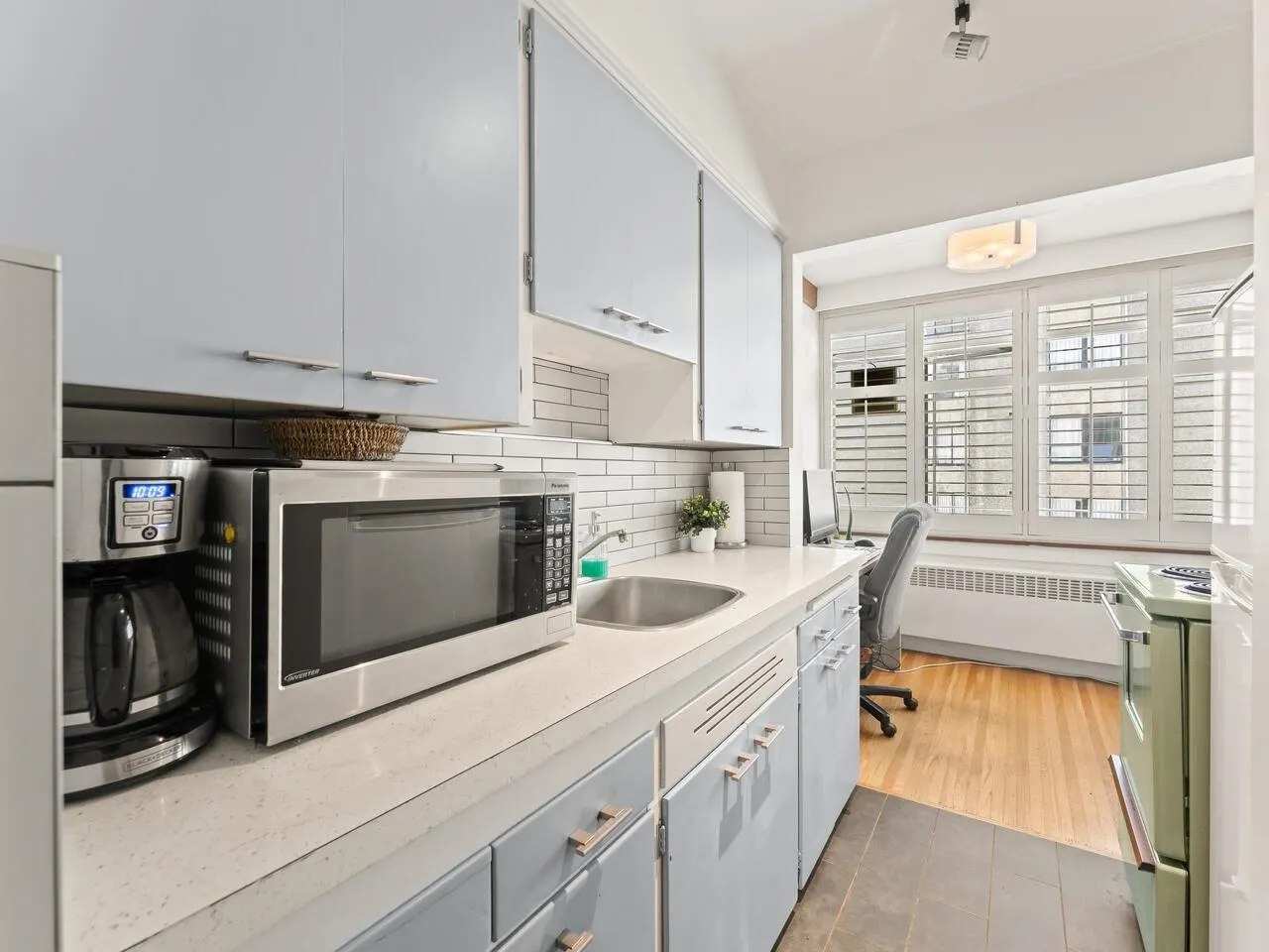 1975 Pendrell Street #304