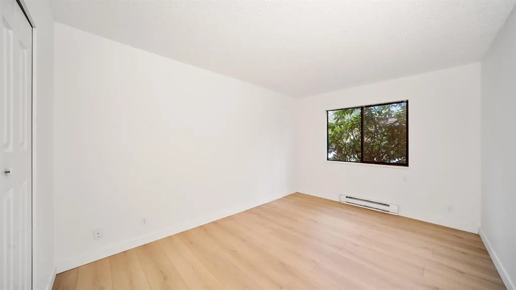 10620 150 Street #916