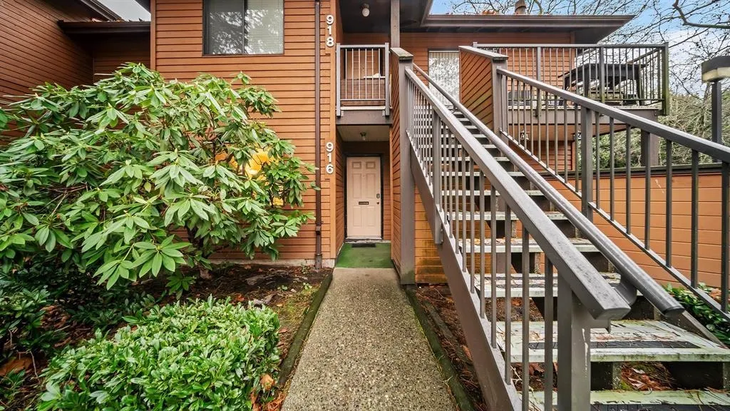 10620 150 Street #916
