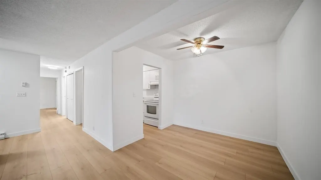 10620 150 Street #916