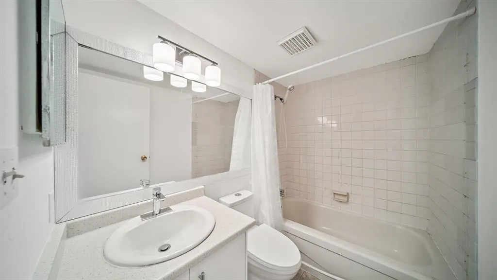 10620 150 Street #916