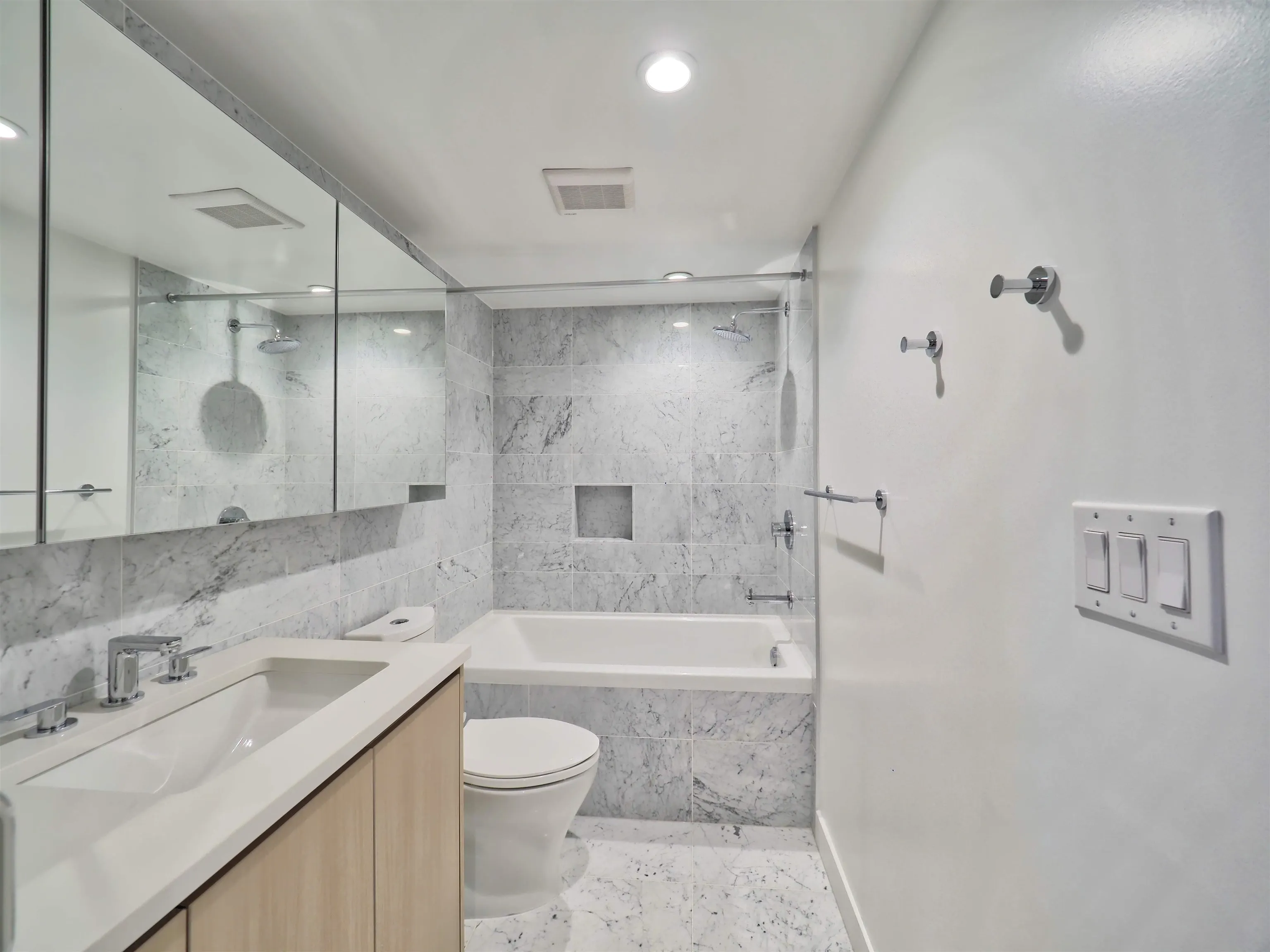 1768 Cook Street #801