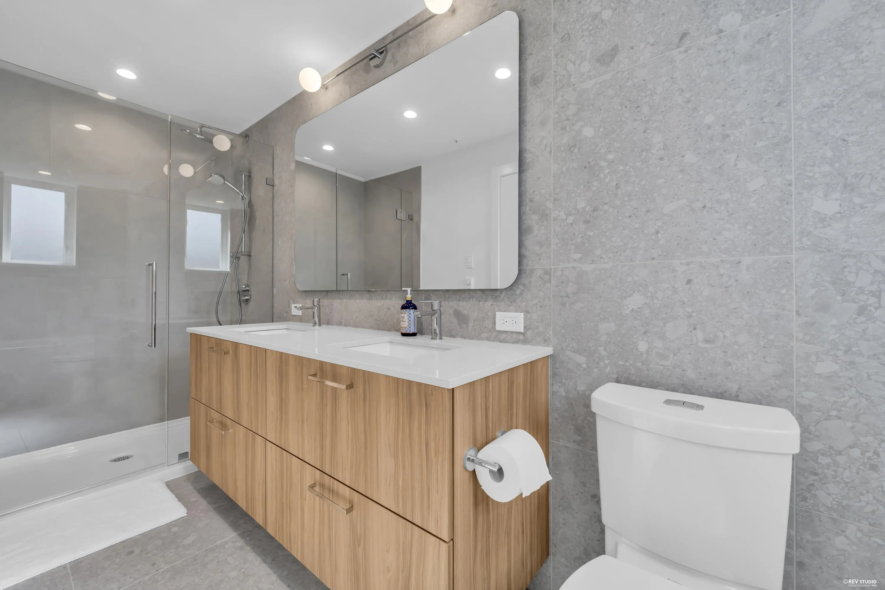 2320 Emery Court #103