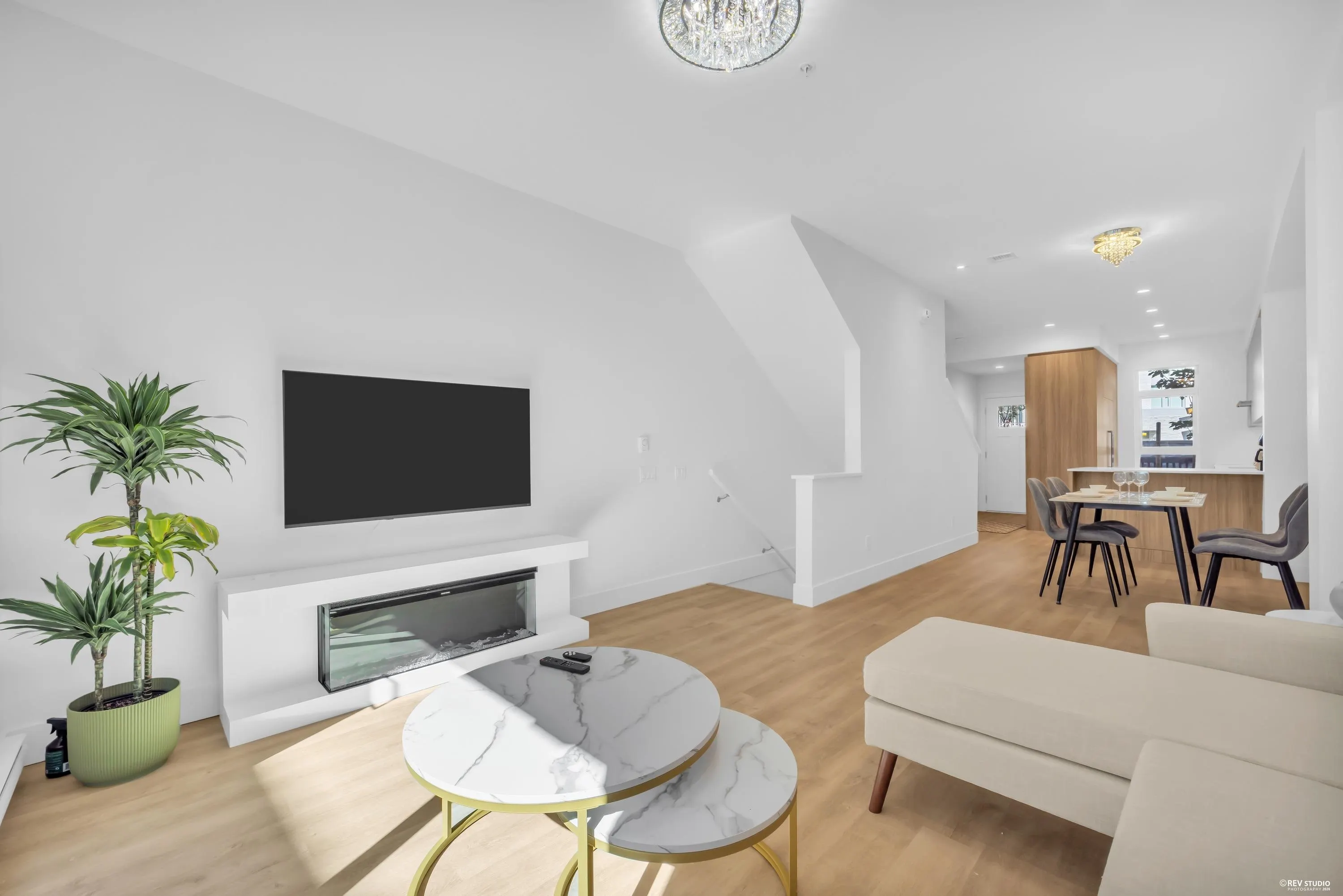 2320 Emery Court #103