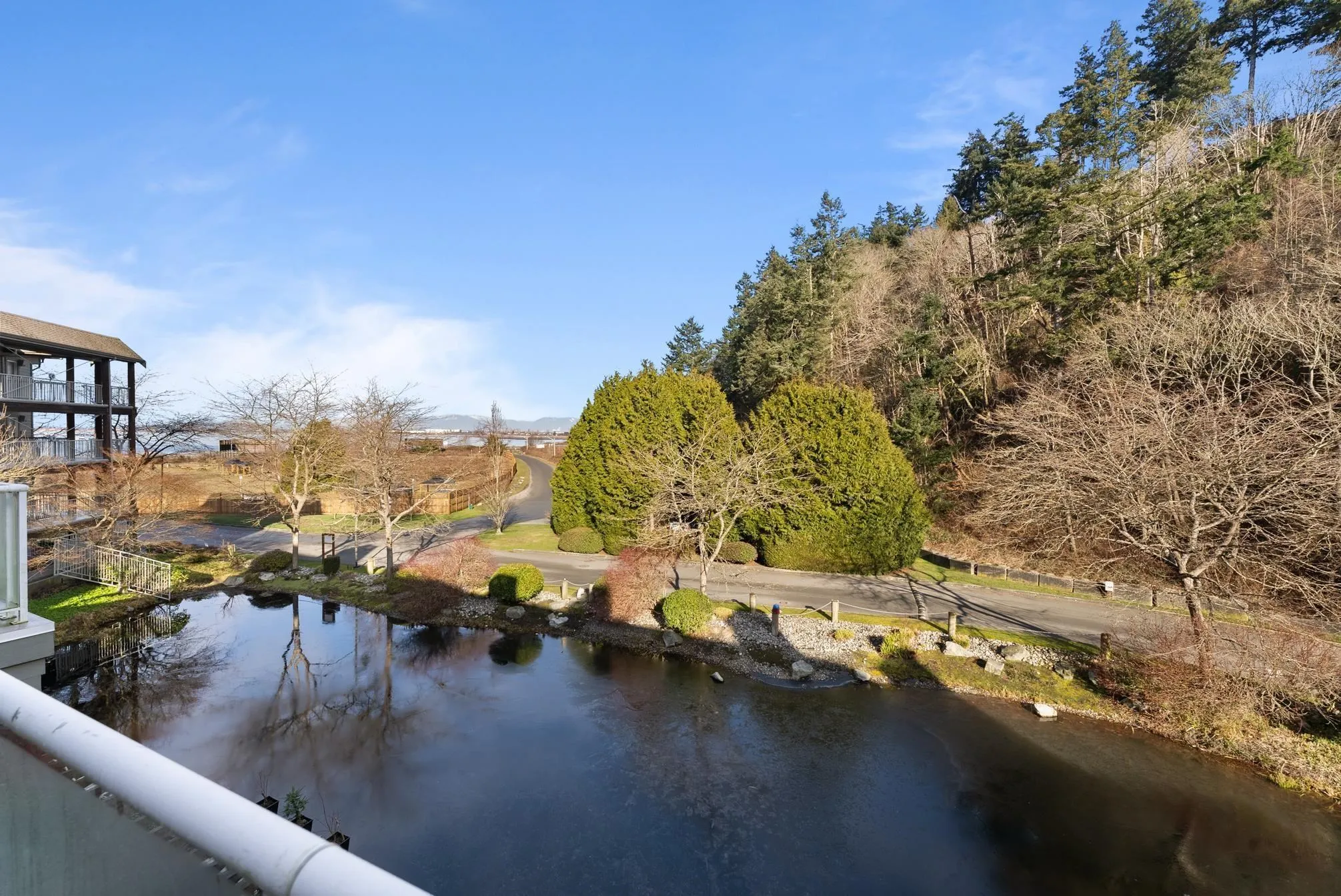 1120 Tsatsu Shores Drive #320