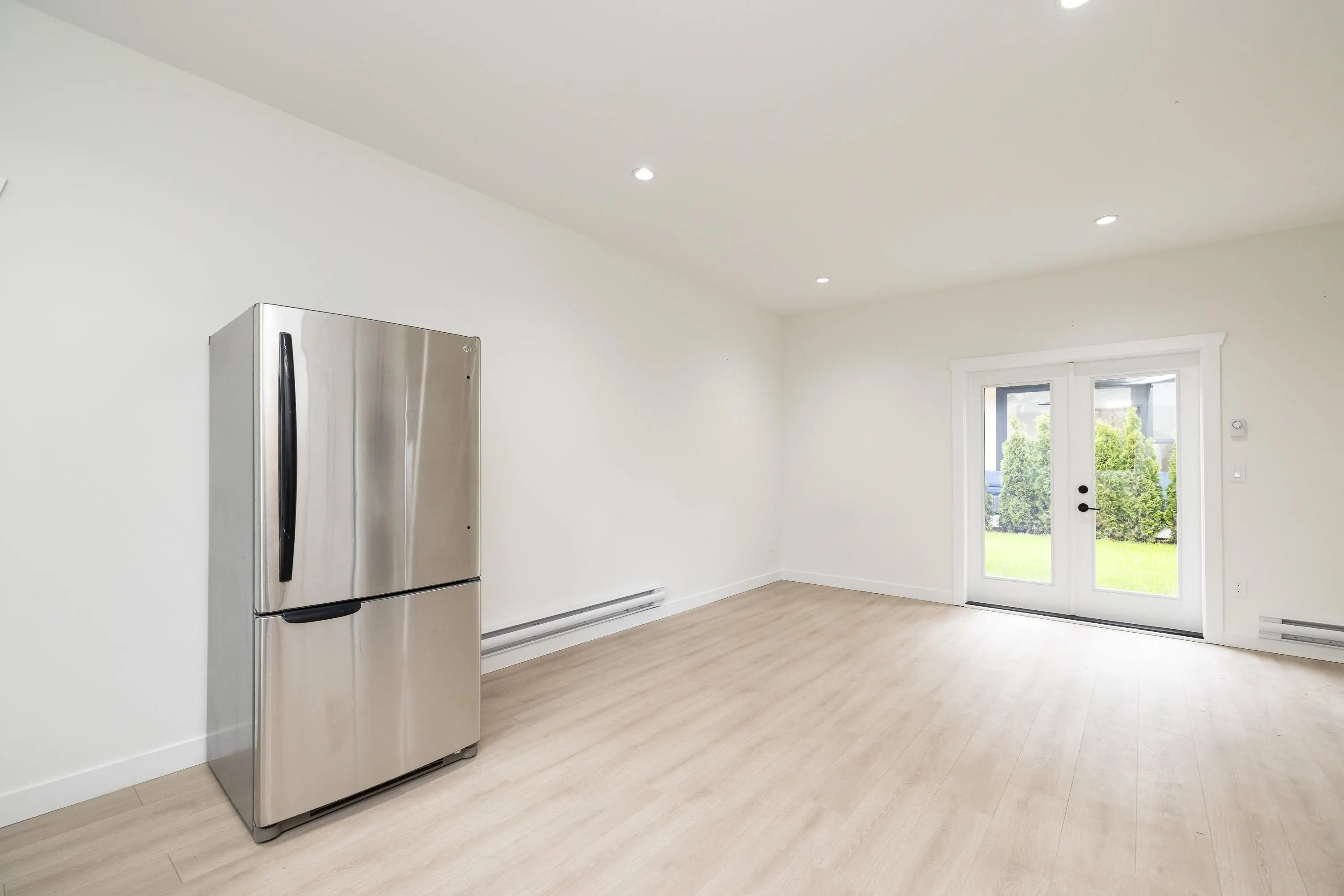 1421 Barberry Drive