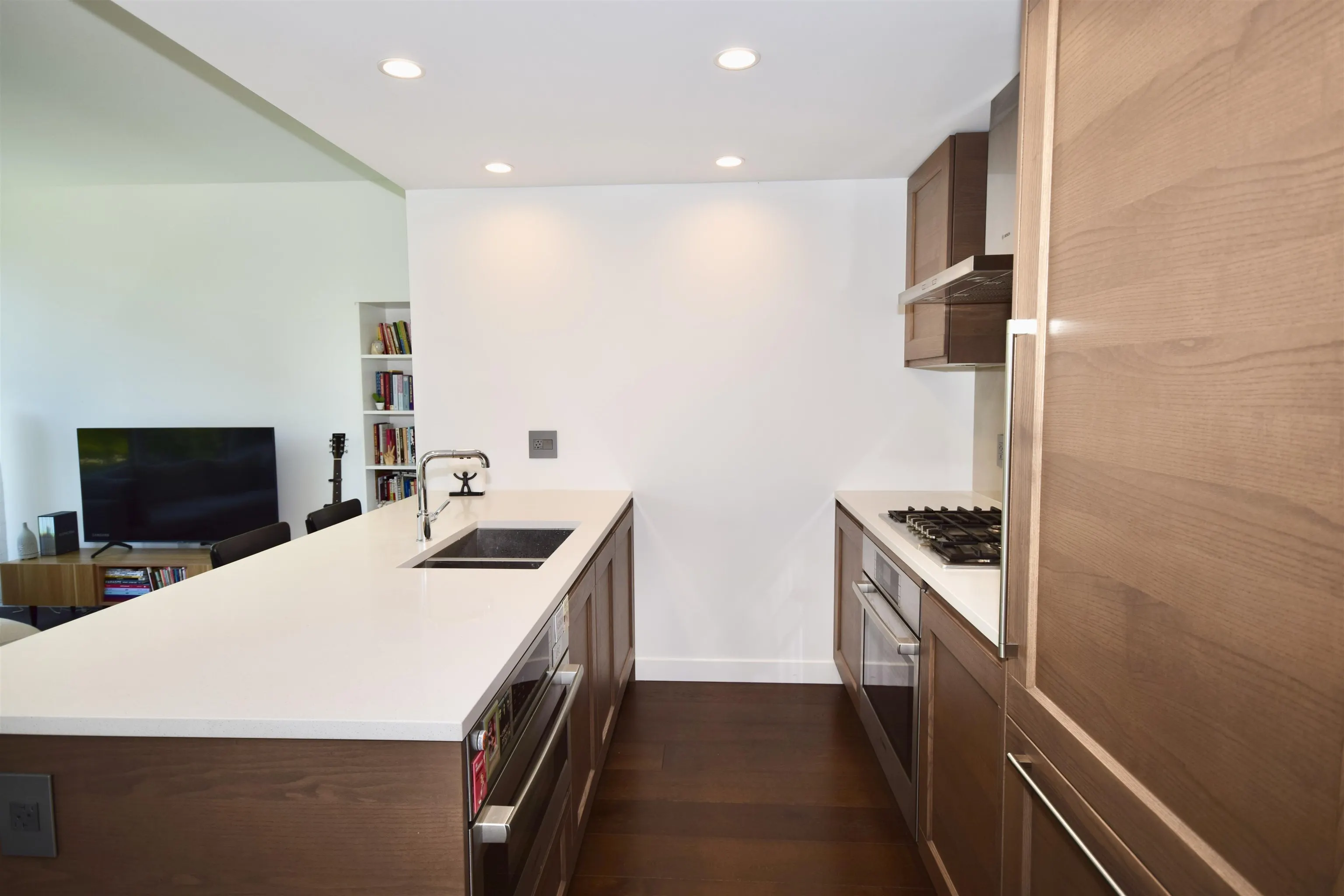 5629 Birney Avenue #304