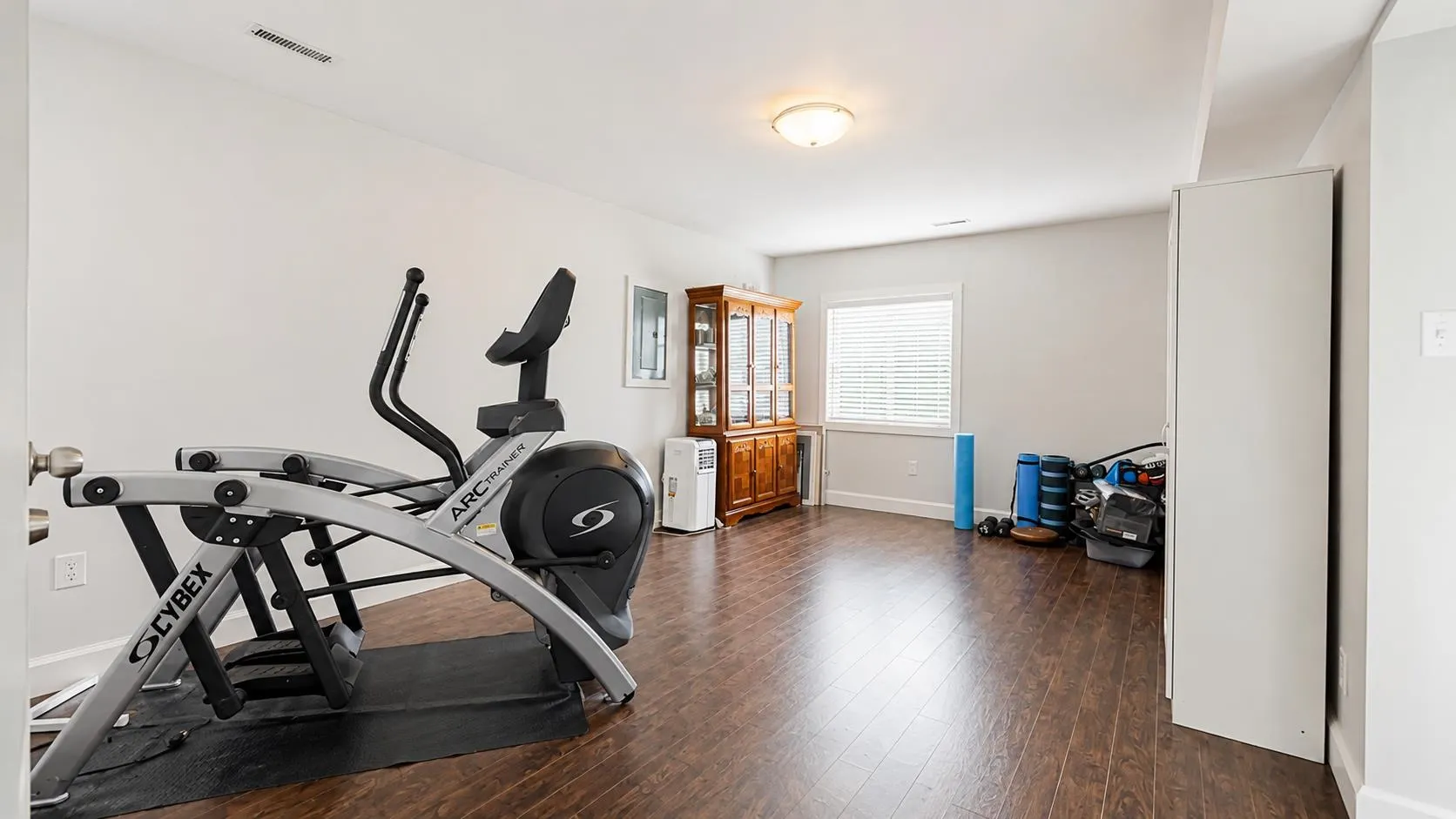 2170 Moss Court