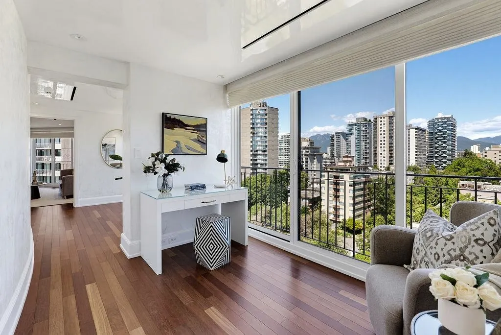 1575 Beach Avenue #1301