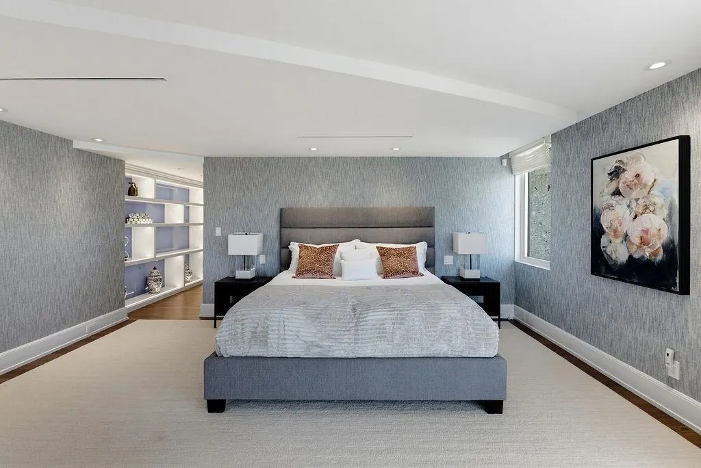 1575 Beach Avenue #1301