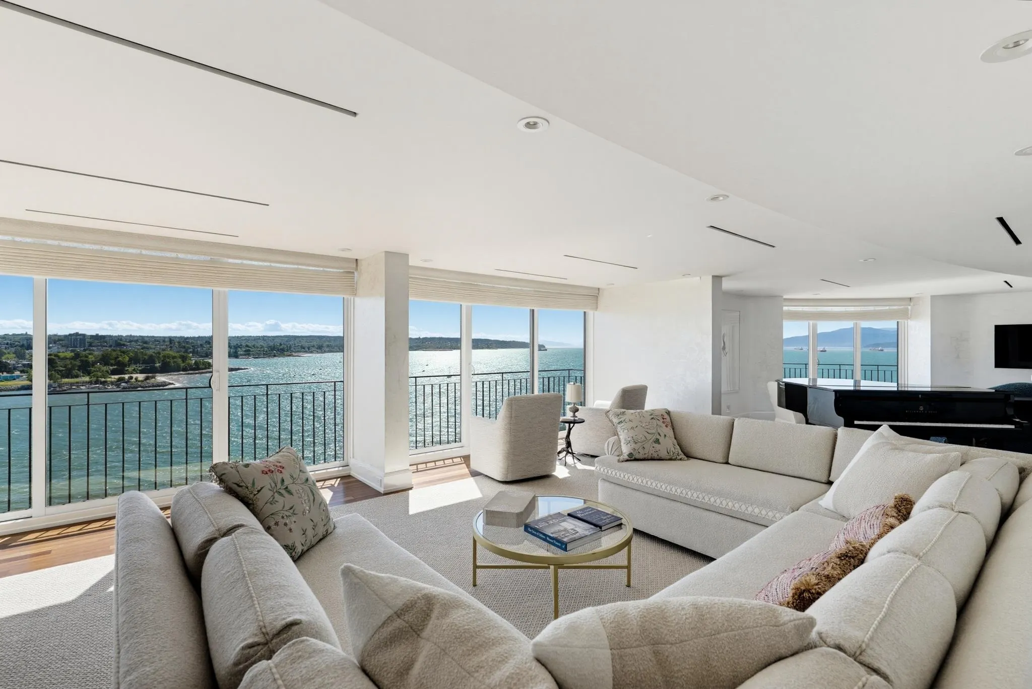 1575 Beach Avenue #1301