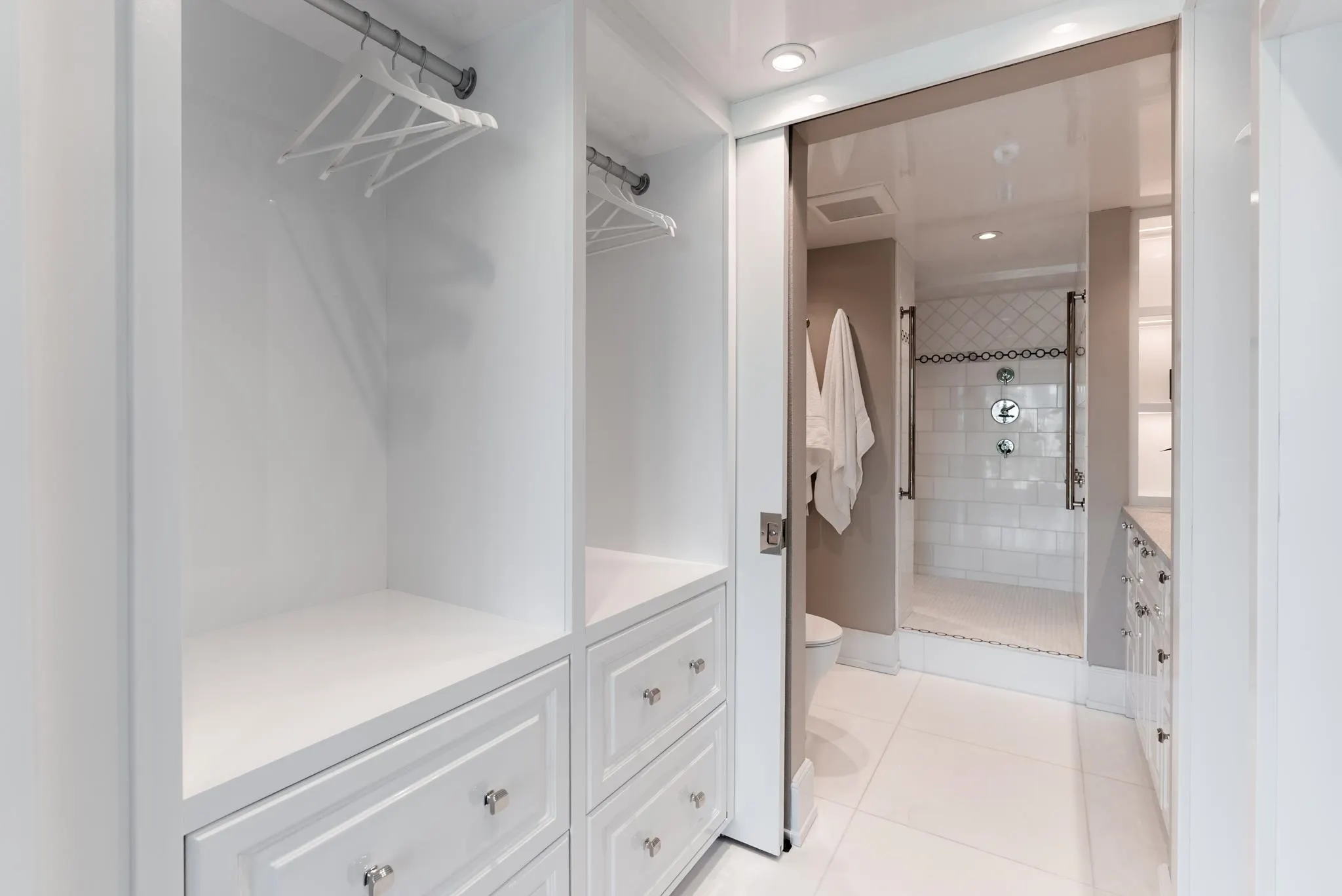 1575 Beach Avenue #1301