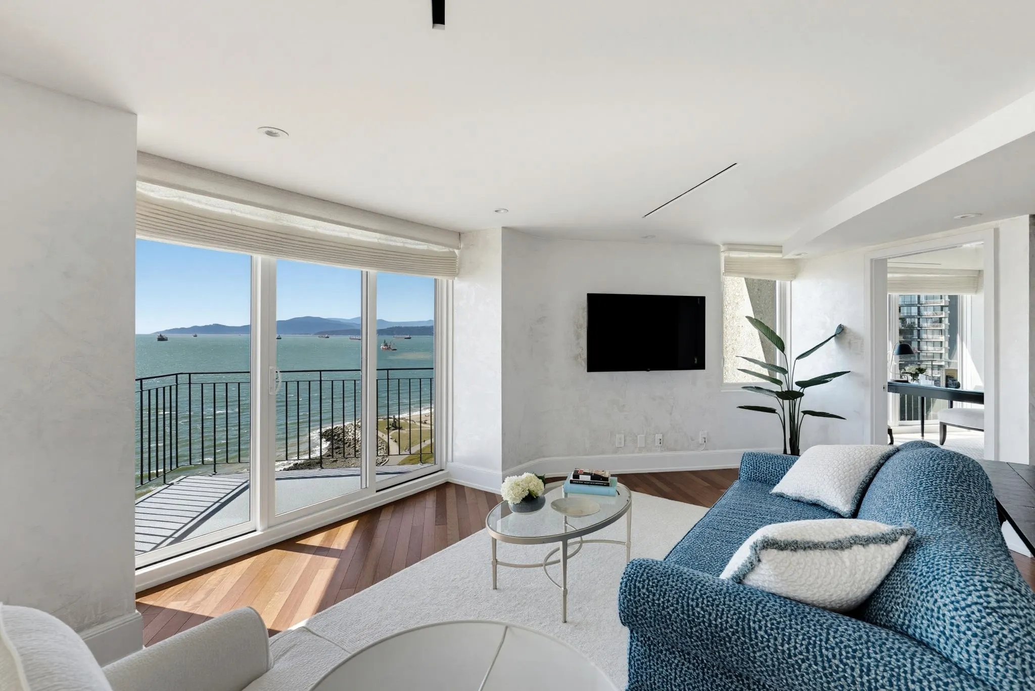 1575 Beach Avenue #1301
