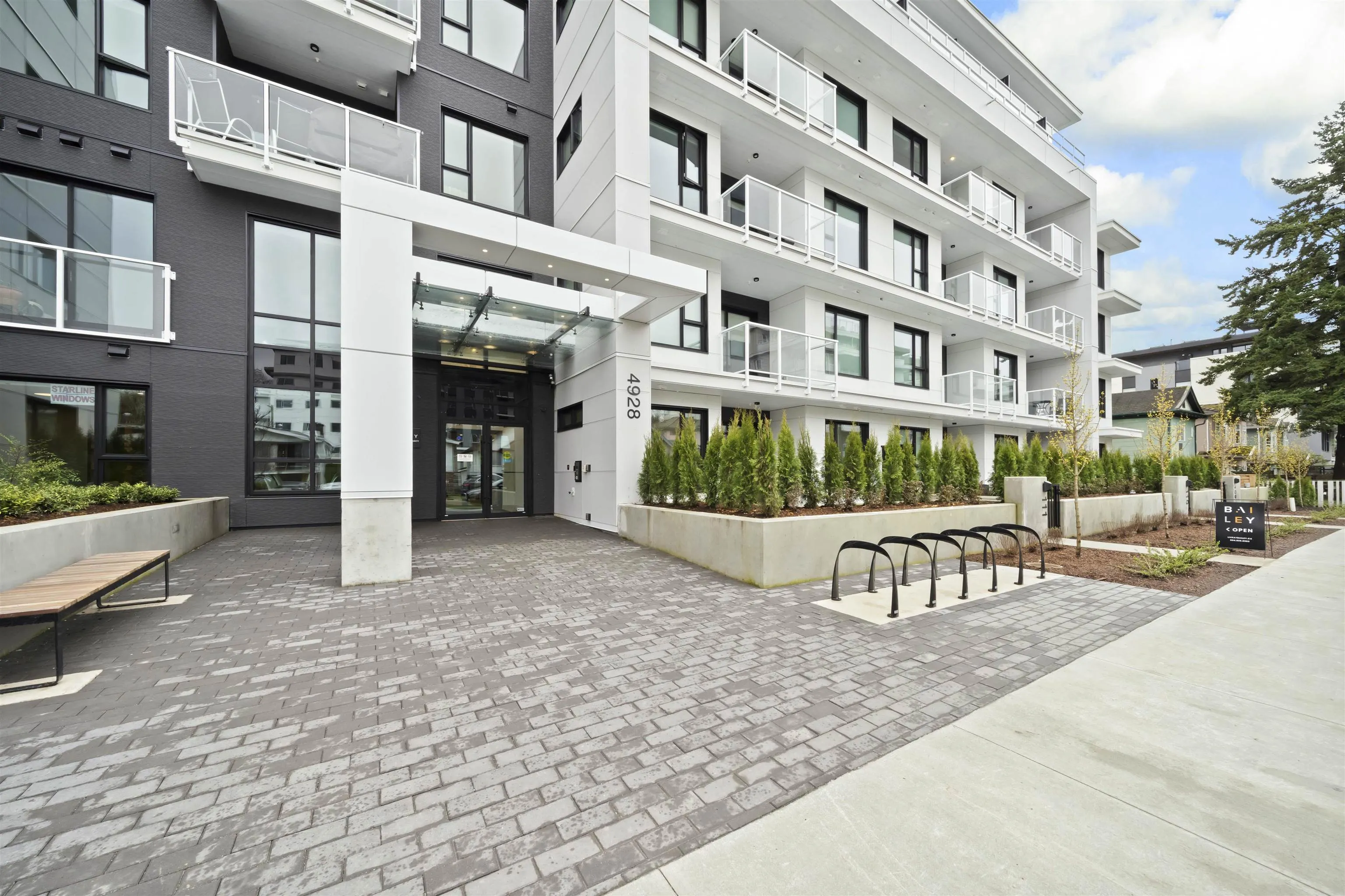 4928 Quebec Street #605