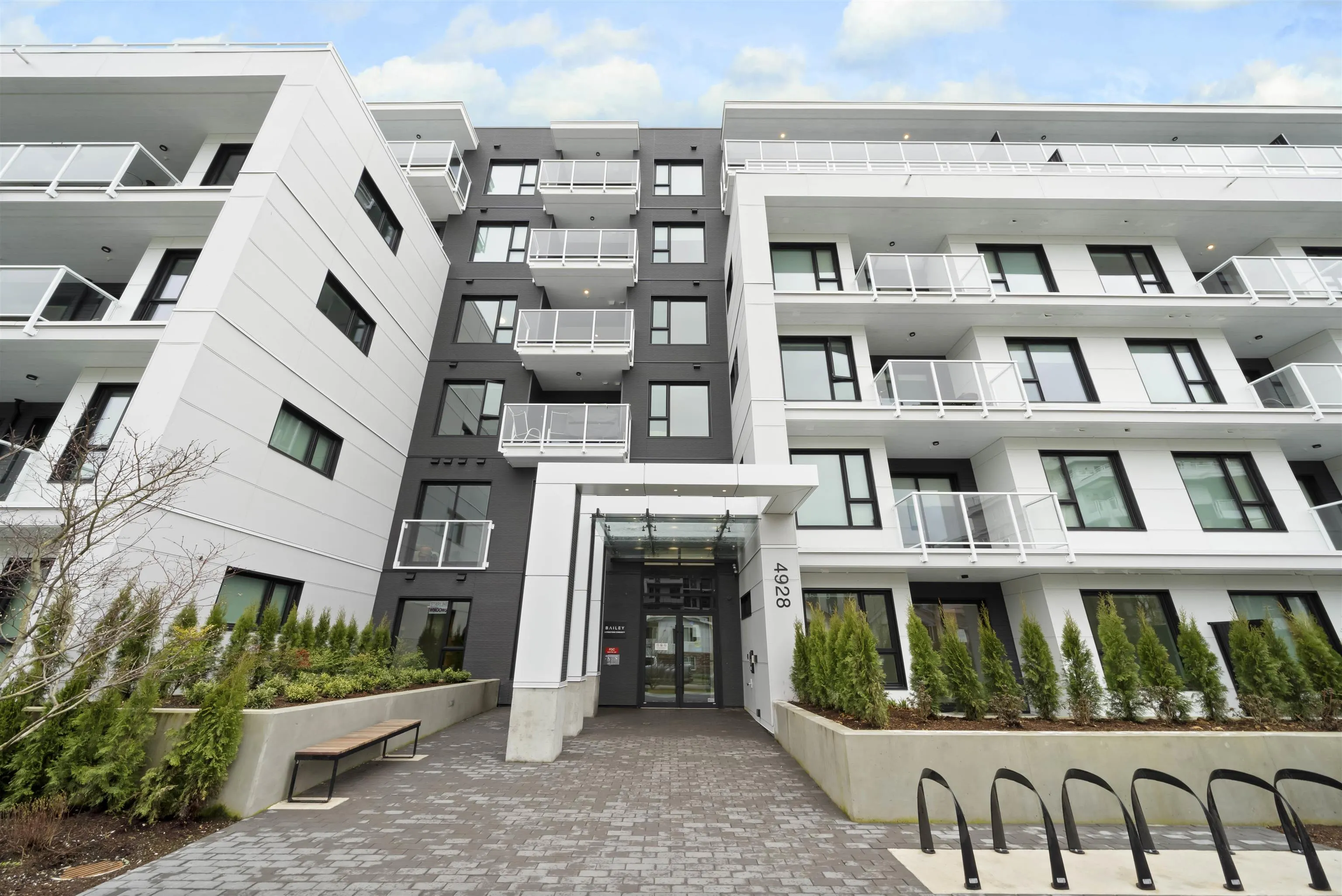 4928 Quebec Street #605