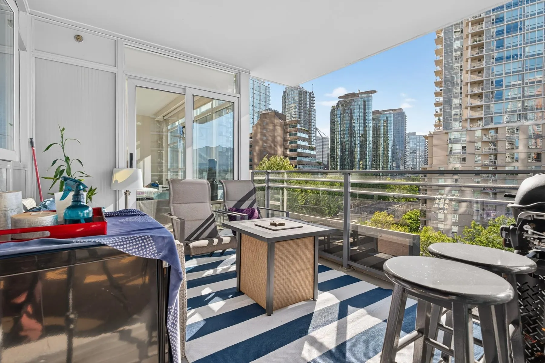 1205 W Hastings Street #702