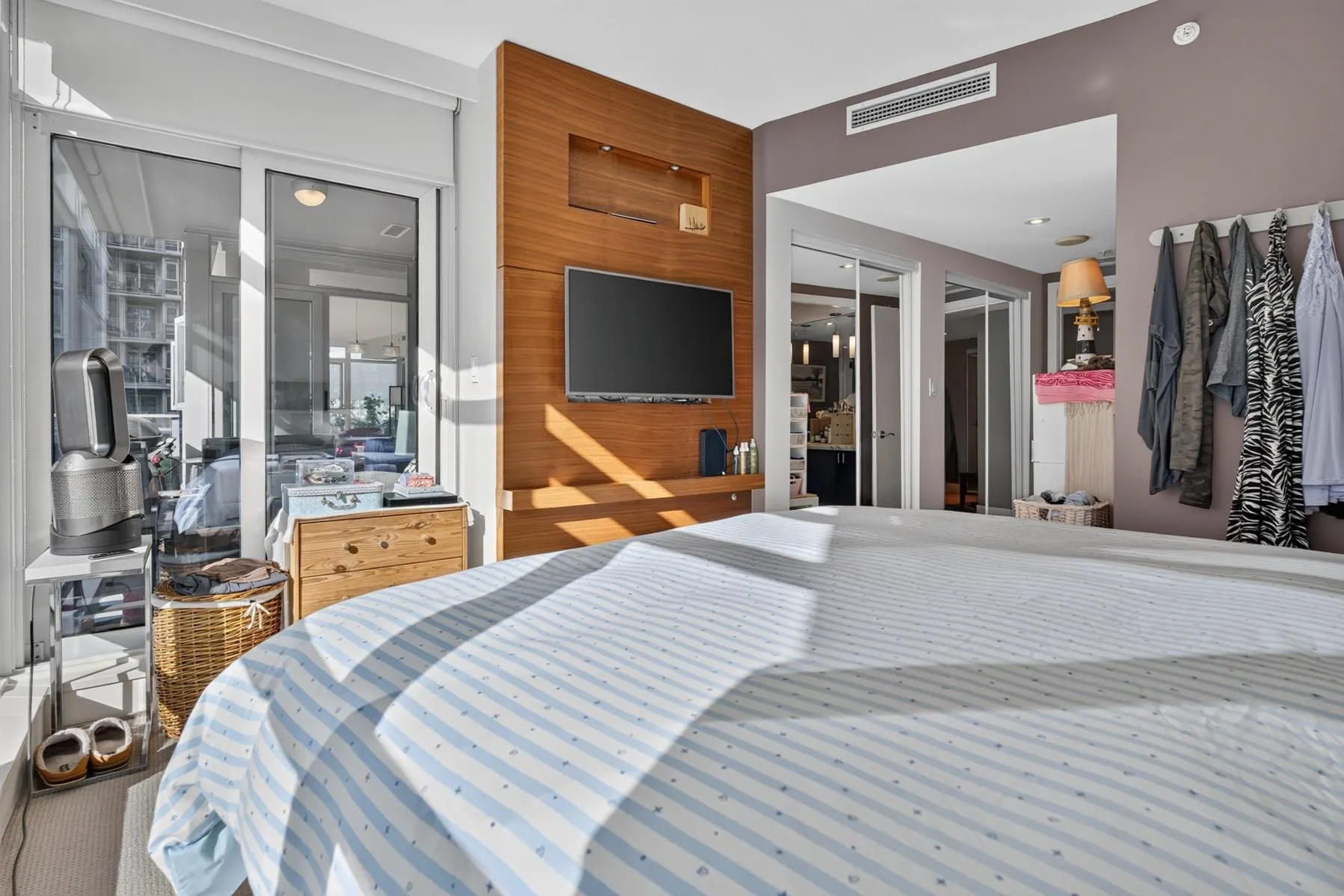 1205 W Hastings Street #702