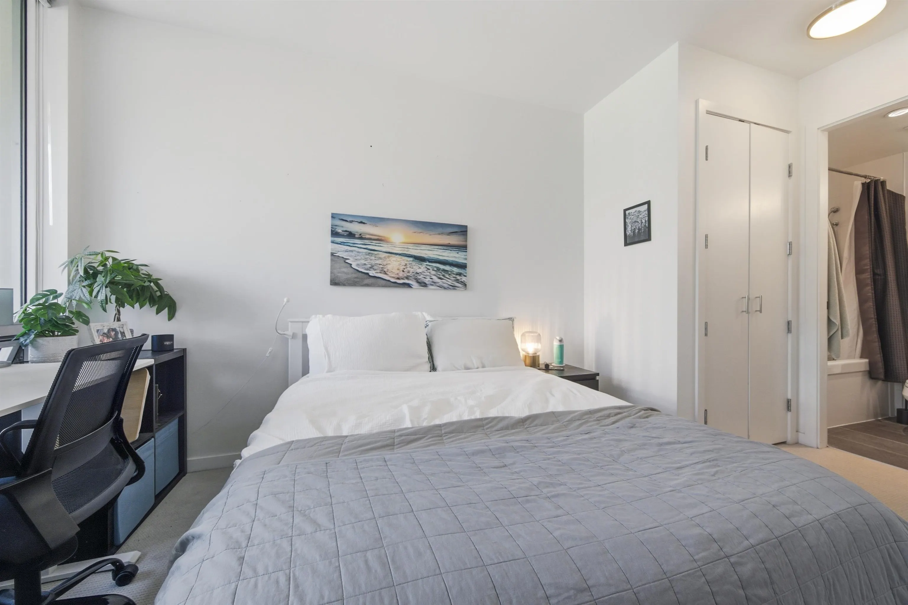 2528 Maple Street #403