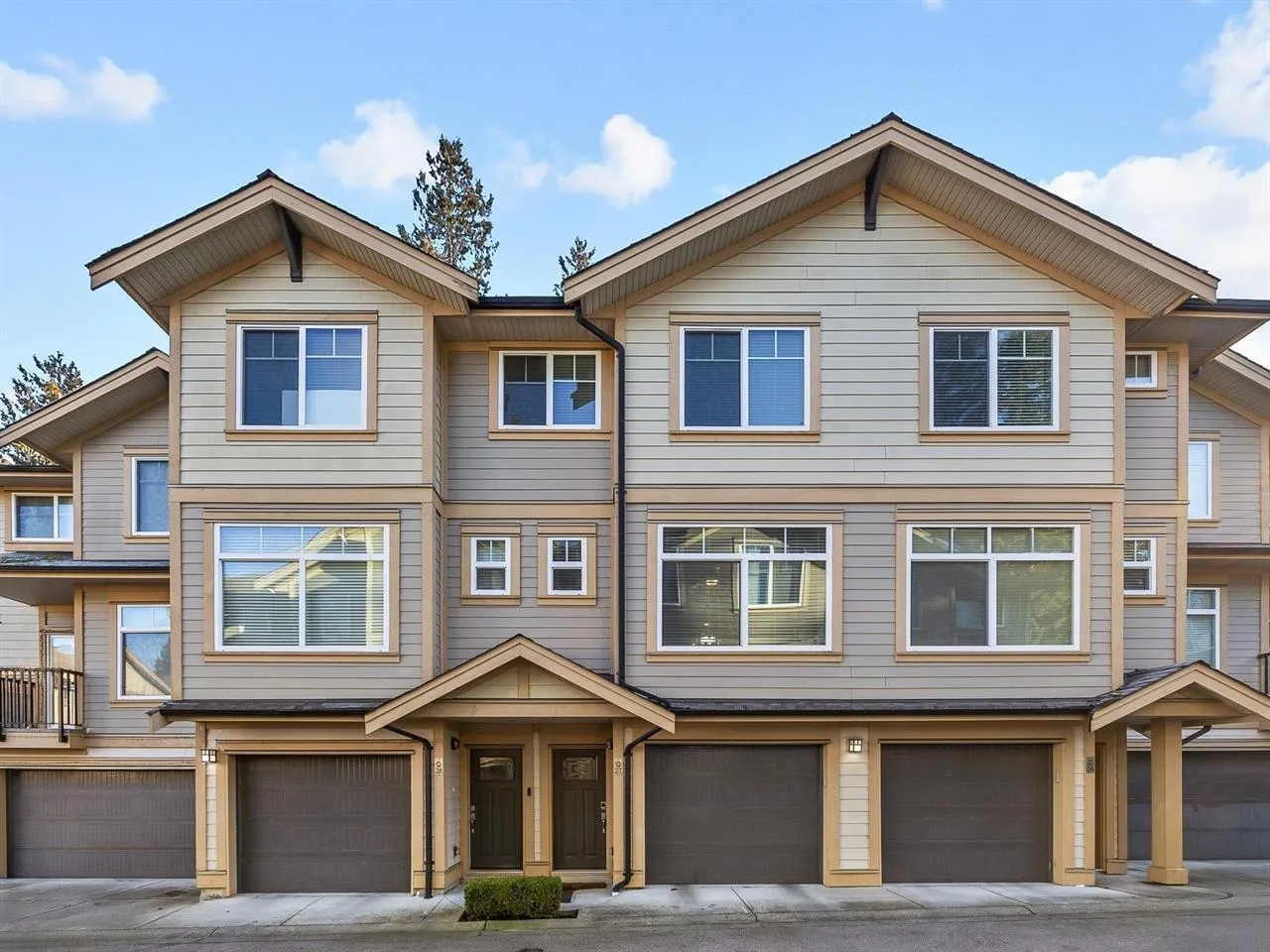 5957 152 Street #27